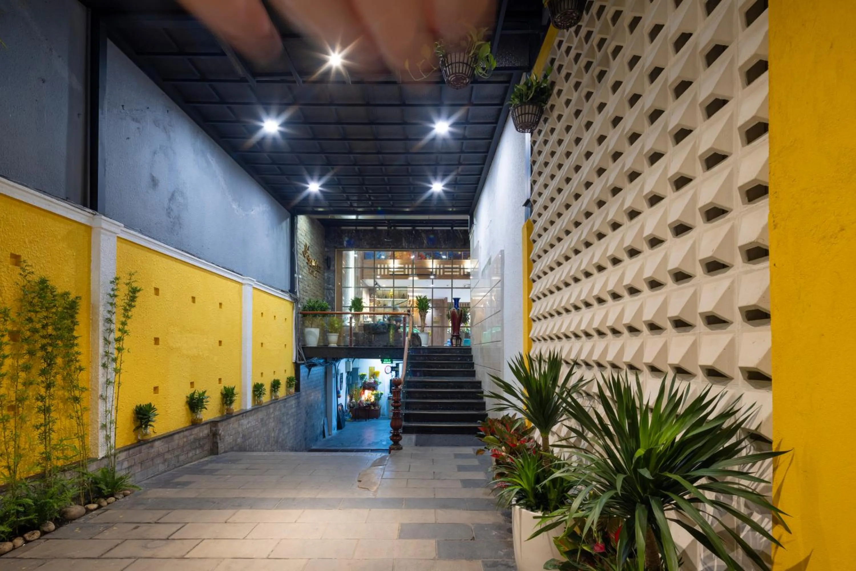 Facade/entrance in Viet Lotus Saigon Hotel