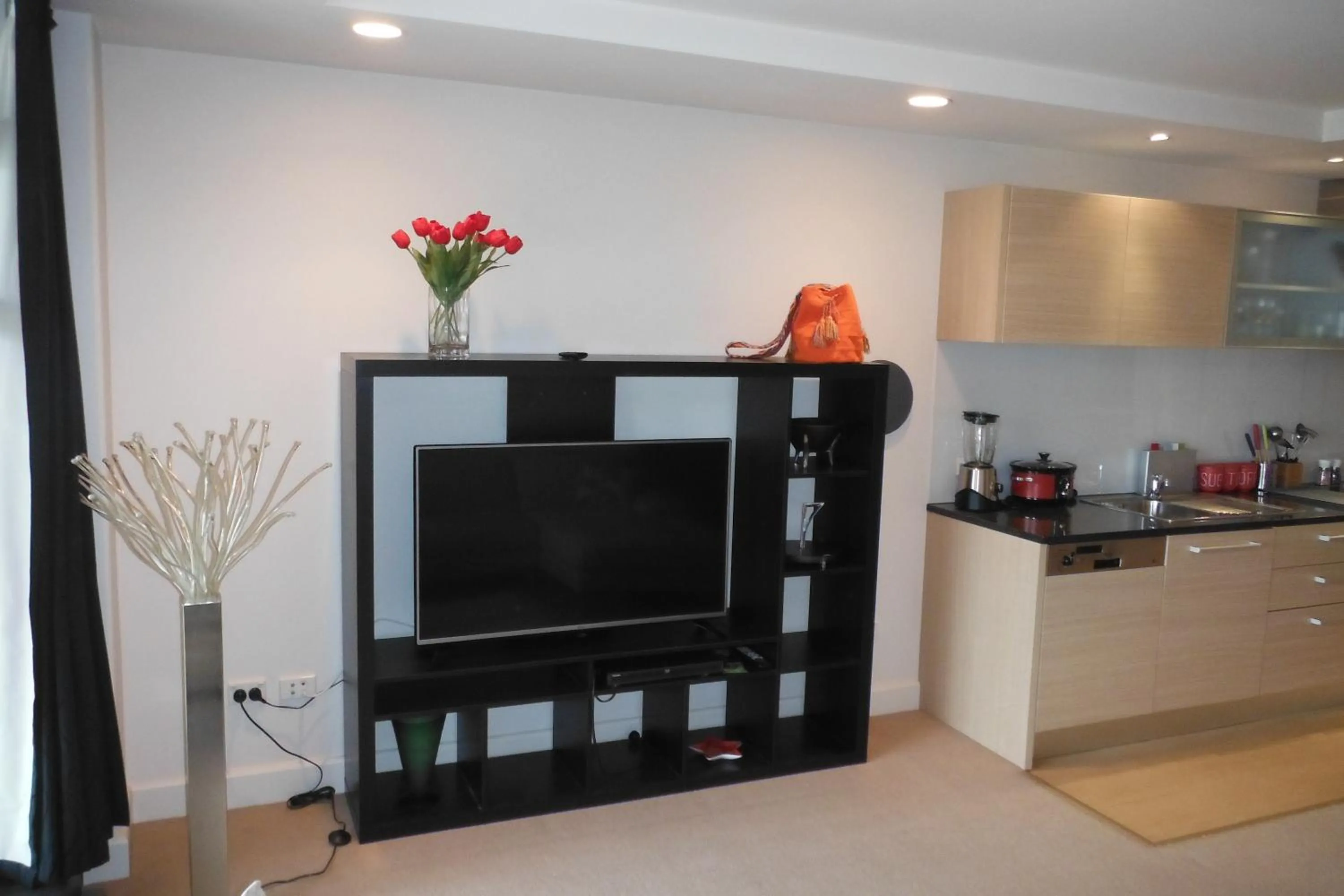 TV and multimedia in The Sands