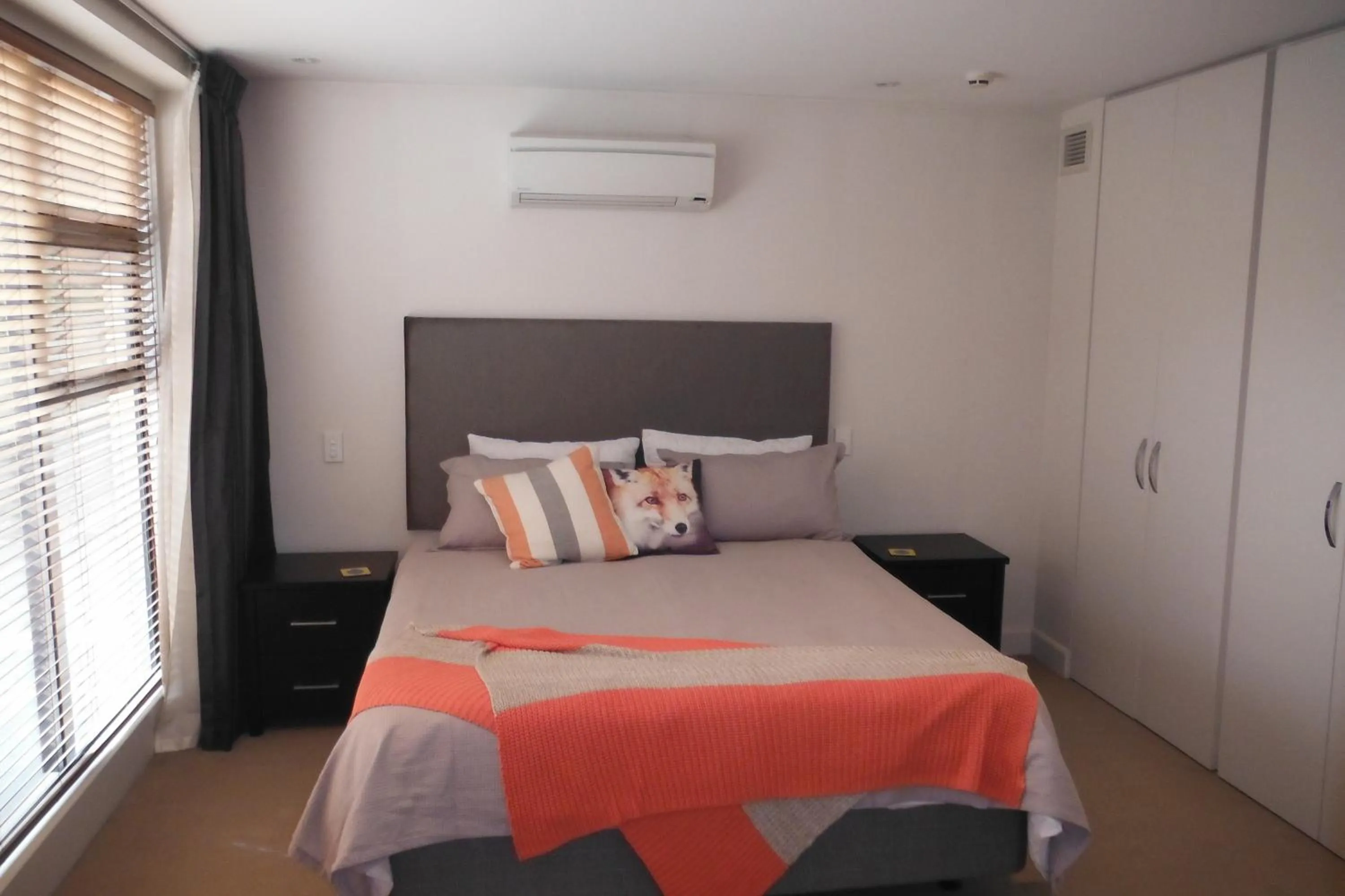 Day, Bed in The Sands