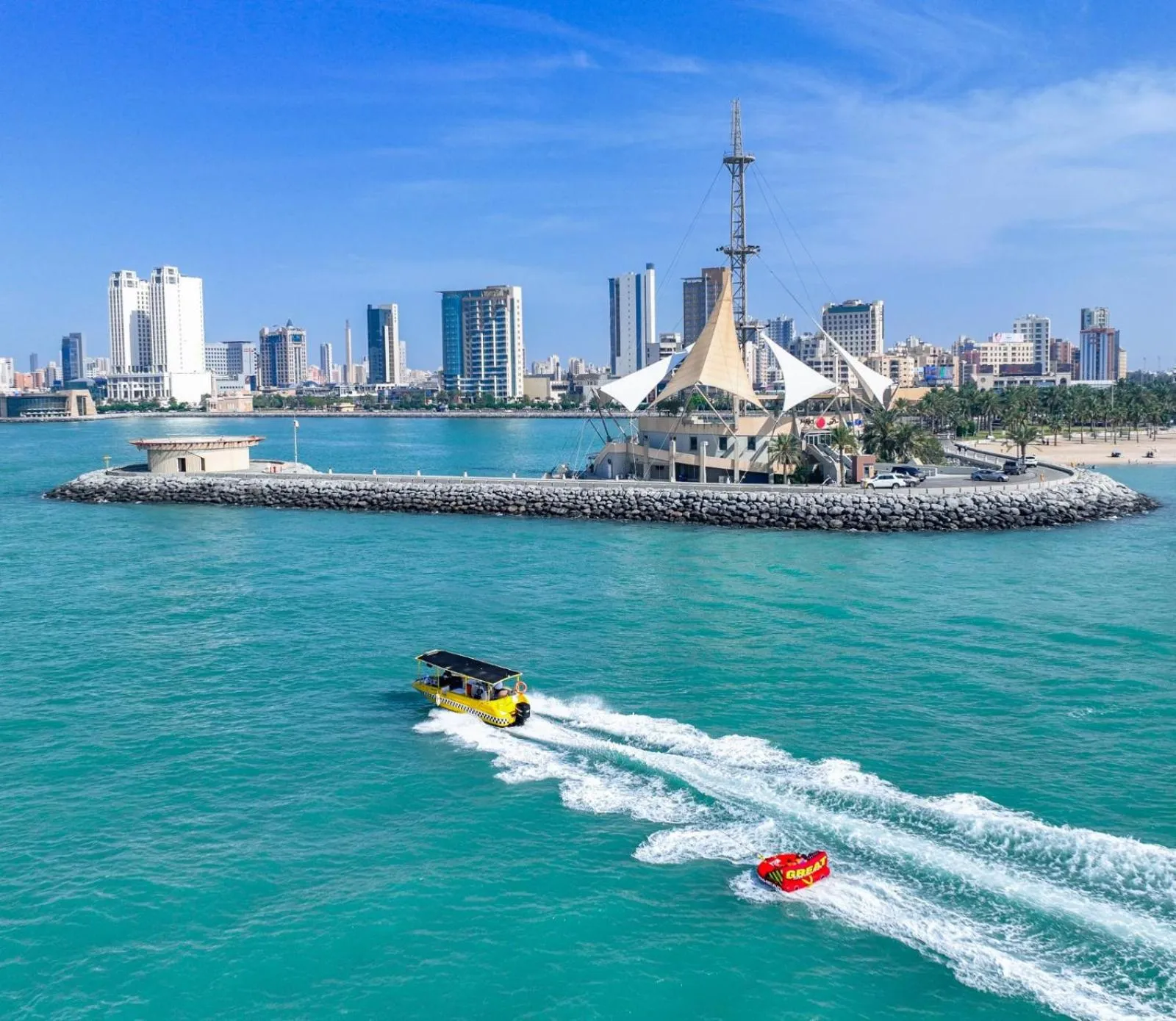Beach in Marina Hotel