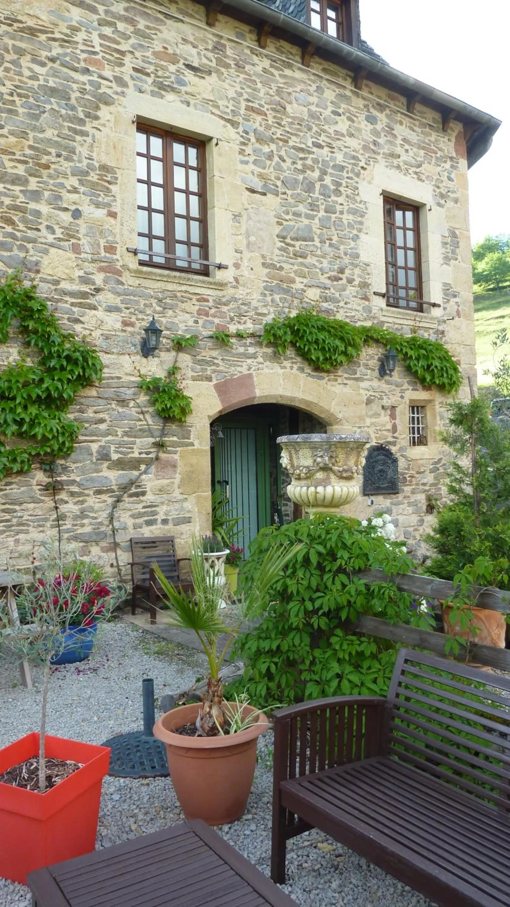 Property building in B&B Manoir de la Fabrègues