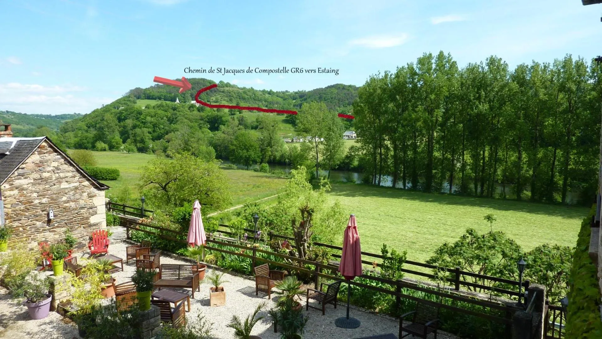 Garden in B&B Manoir de la Fabrègues