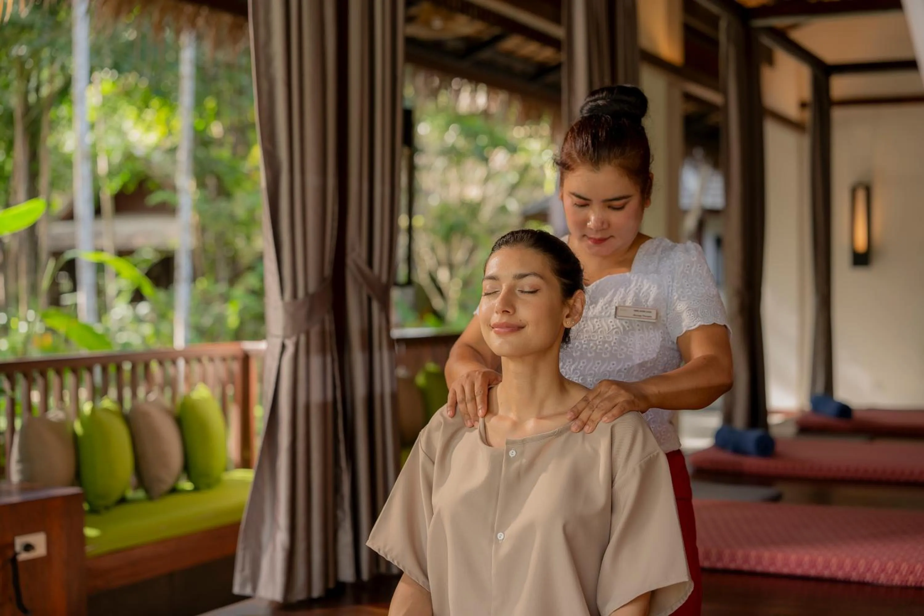 Massage in River Kwai Resotel