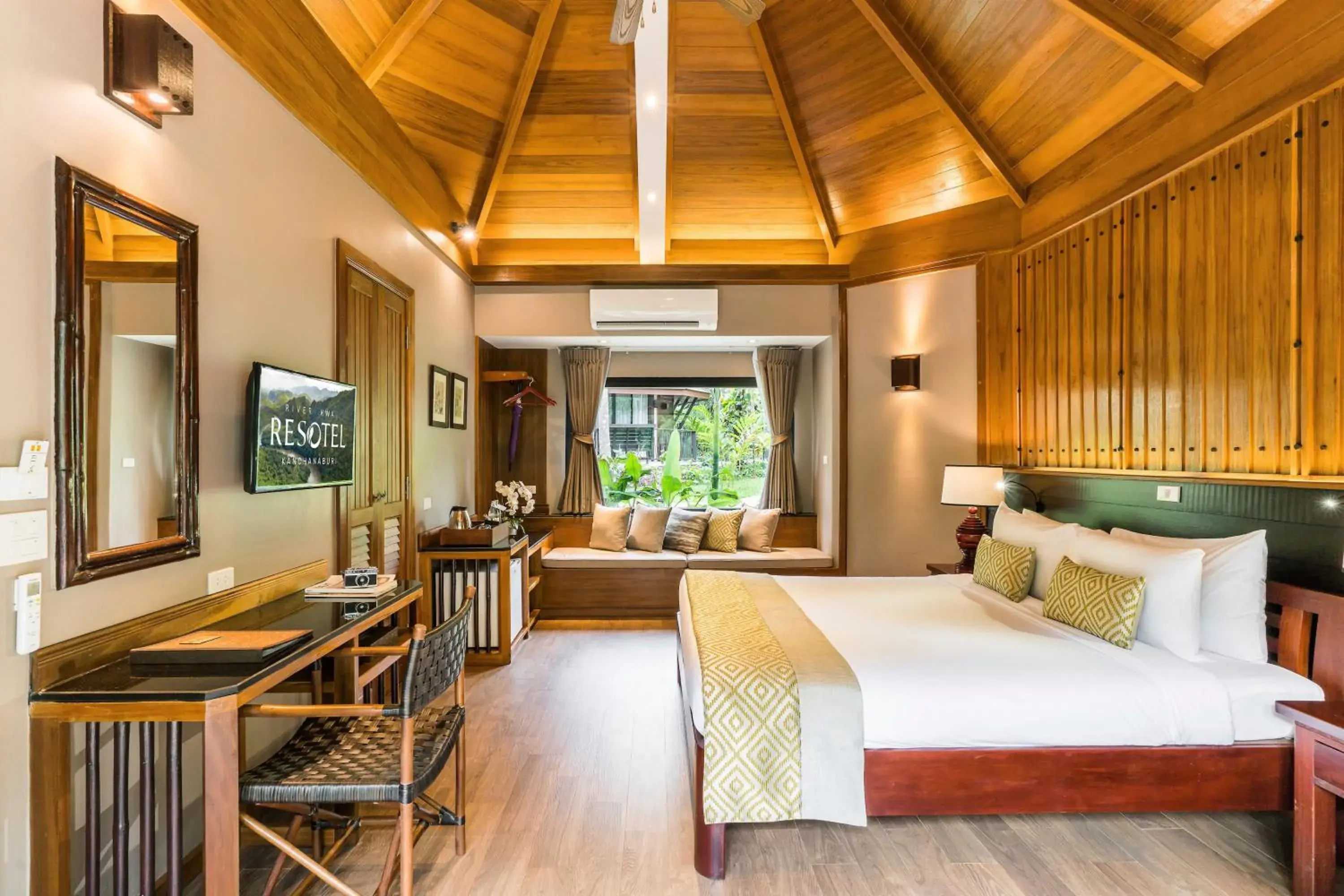 Deluxe Double or Twin Room in River Kwai Resotel Deluxe Double or Twin Room in River Kwai Resotel