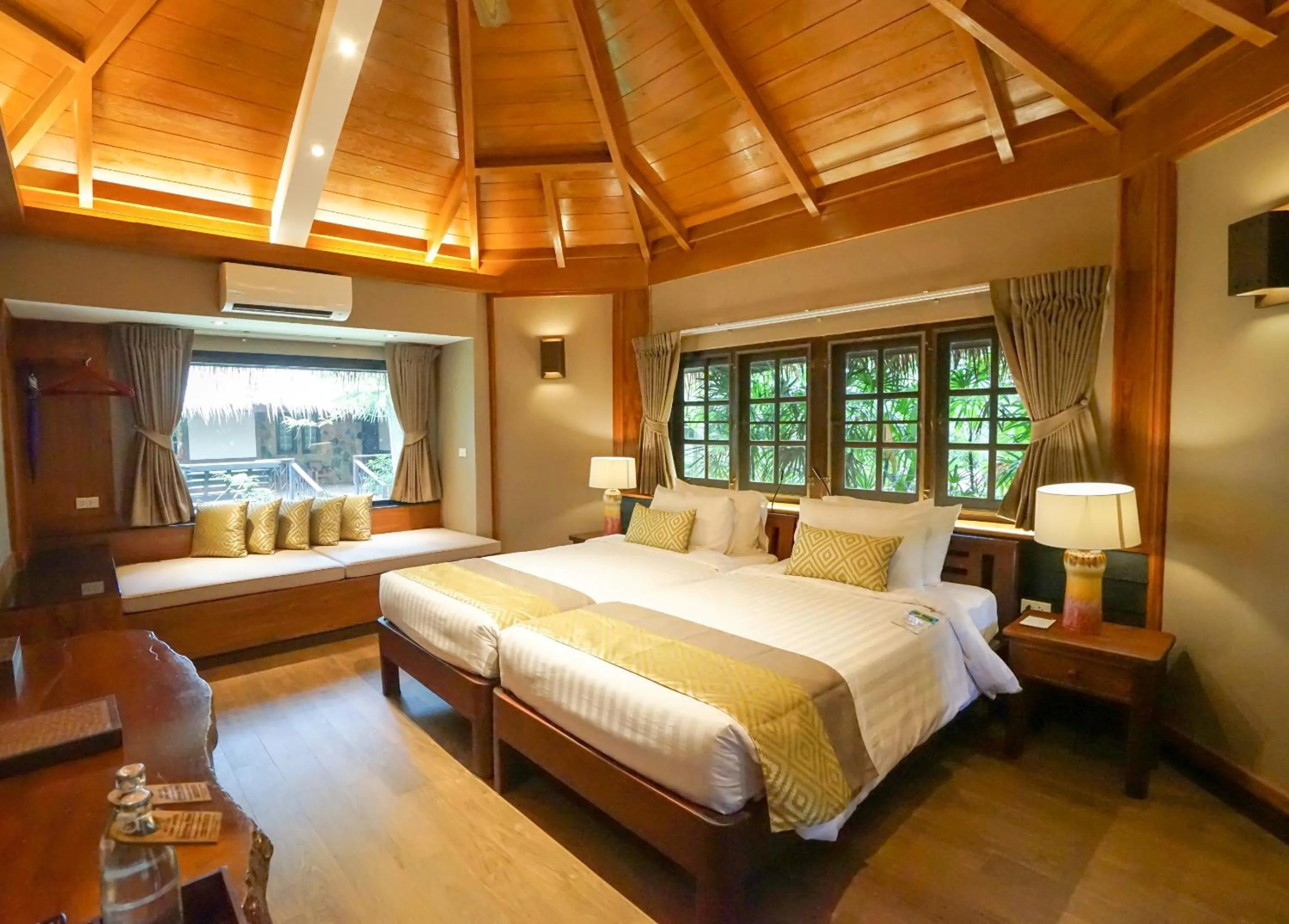 Bed in River Kwai Resotel