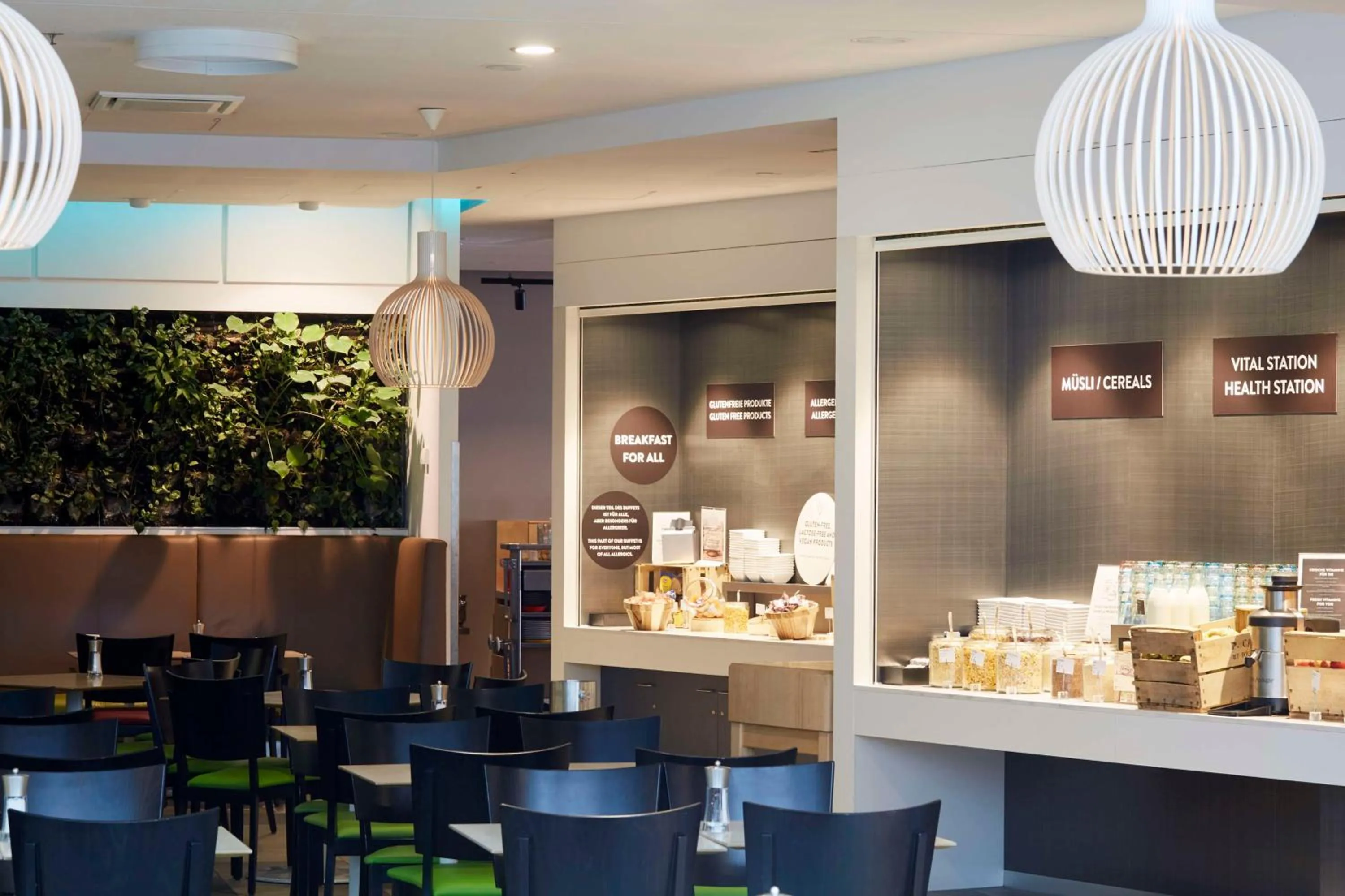 Breakfast in Scandic Berlin Potsdamer Platz