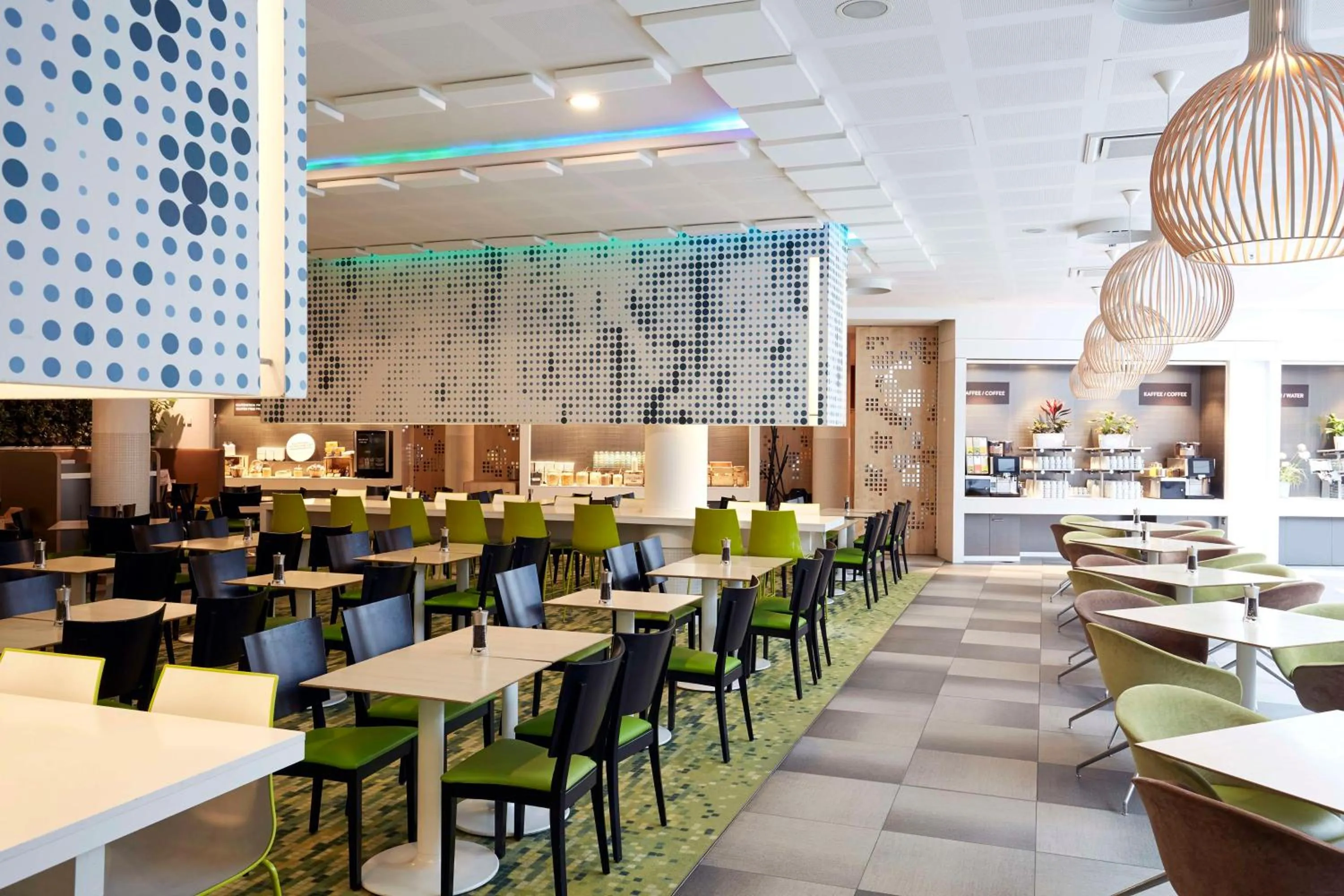 Breakfast in Scandic Berlin Potsdamer Platz