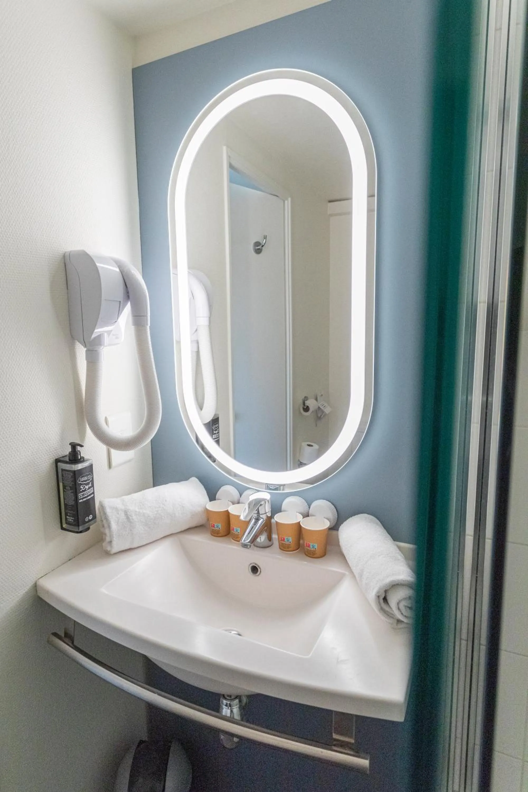 Bathroom in ibis Granville Port De Plaisance