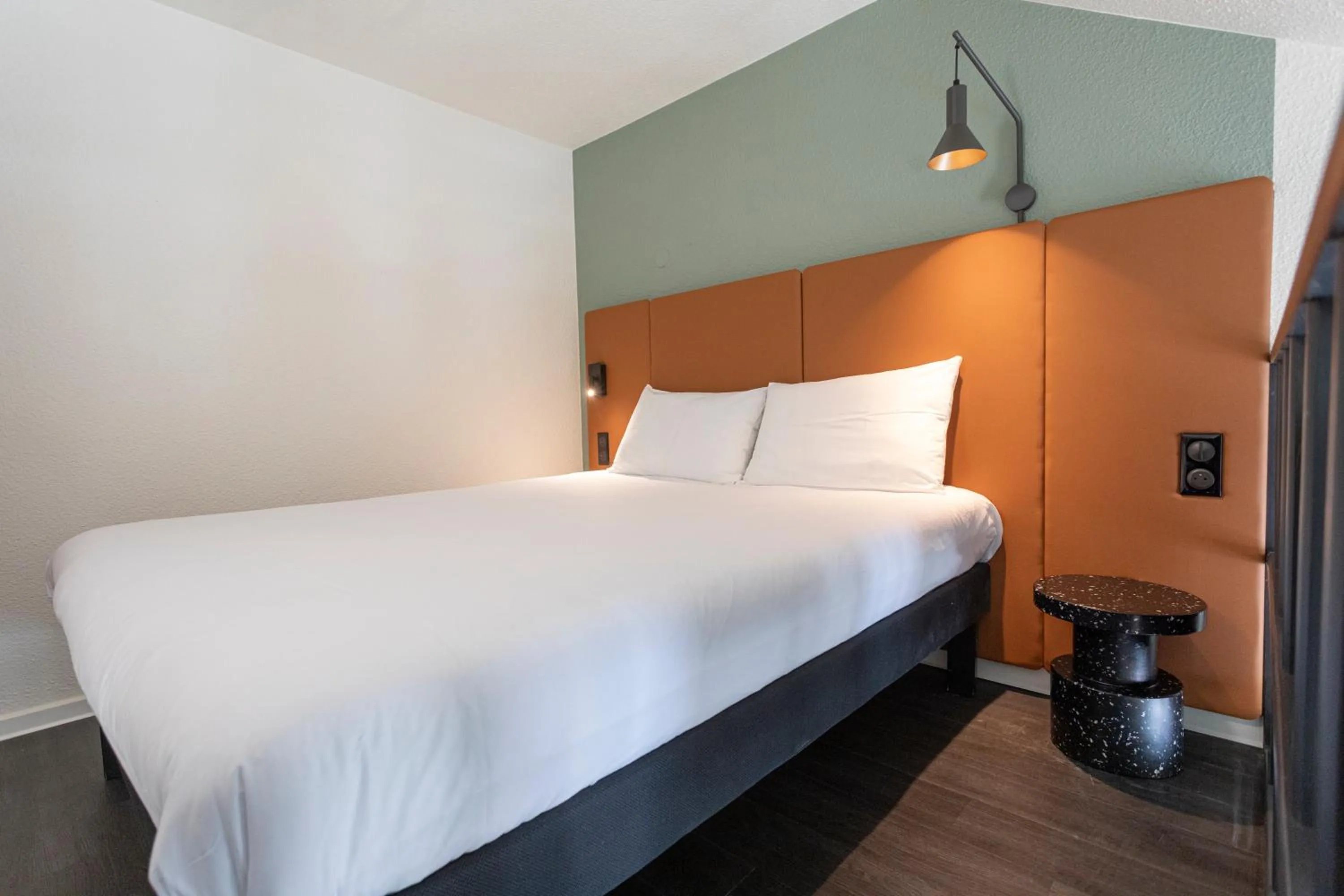 Bed in ibis Granville Port De Plaisance