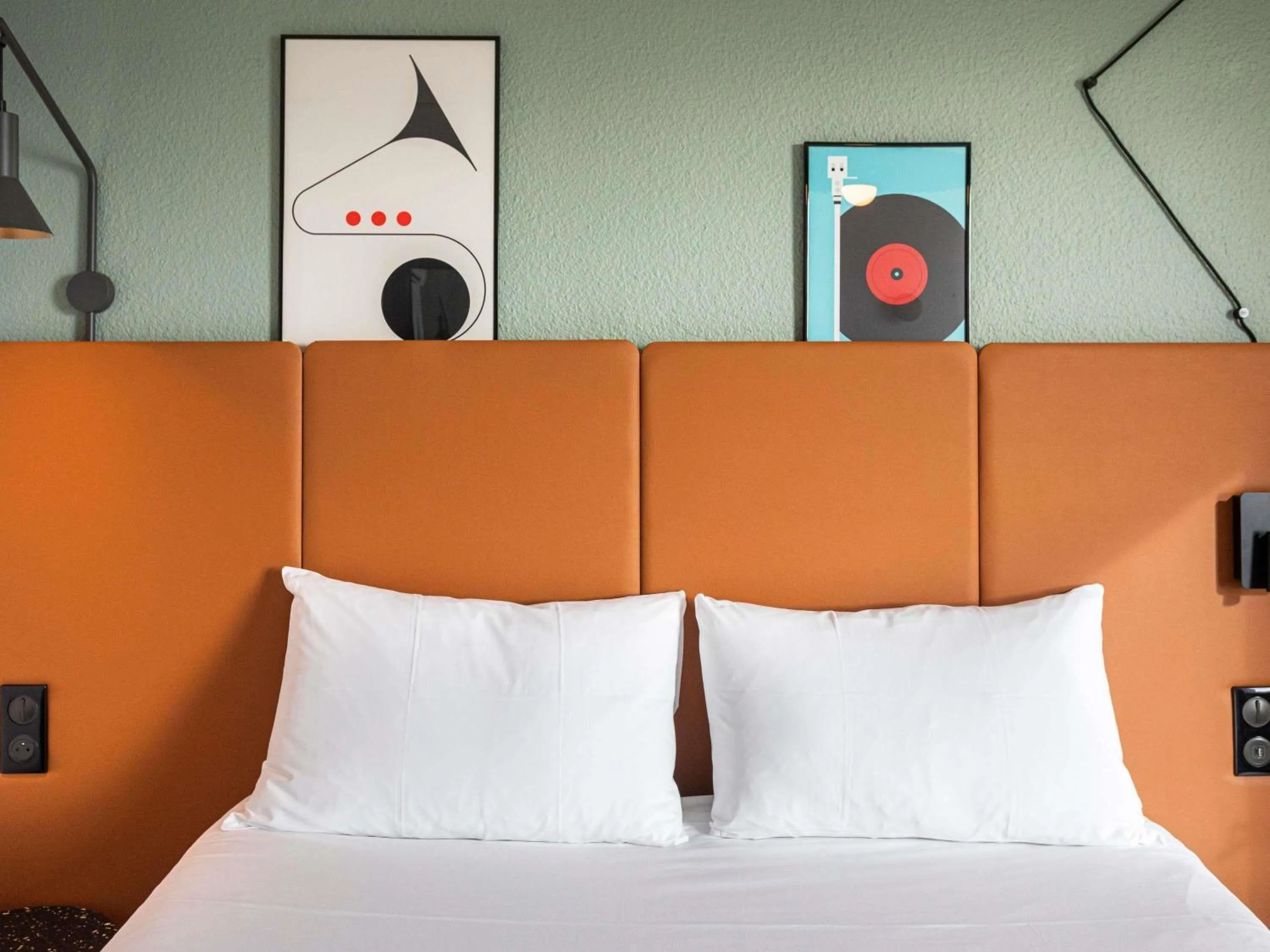 Bedroom, Bed in ibis Granville Port De Plaisance