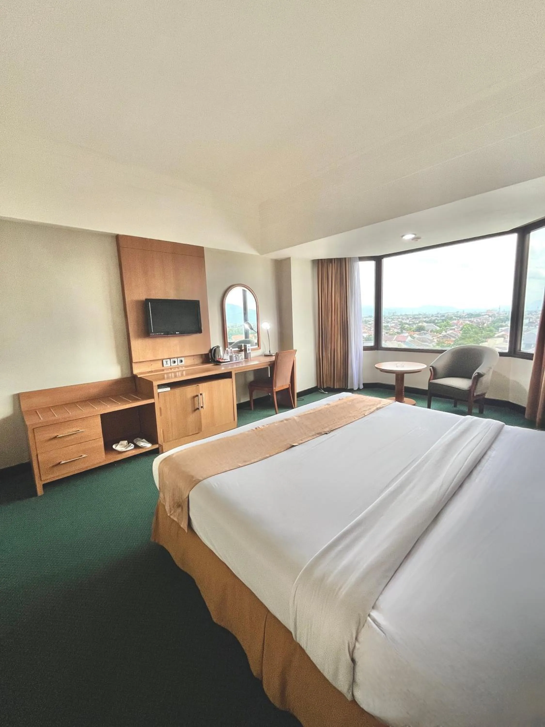 Bedroom, Bed in Horison Ultima Bandung