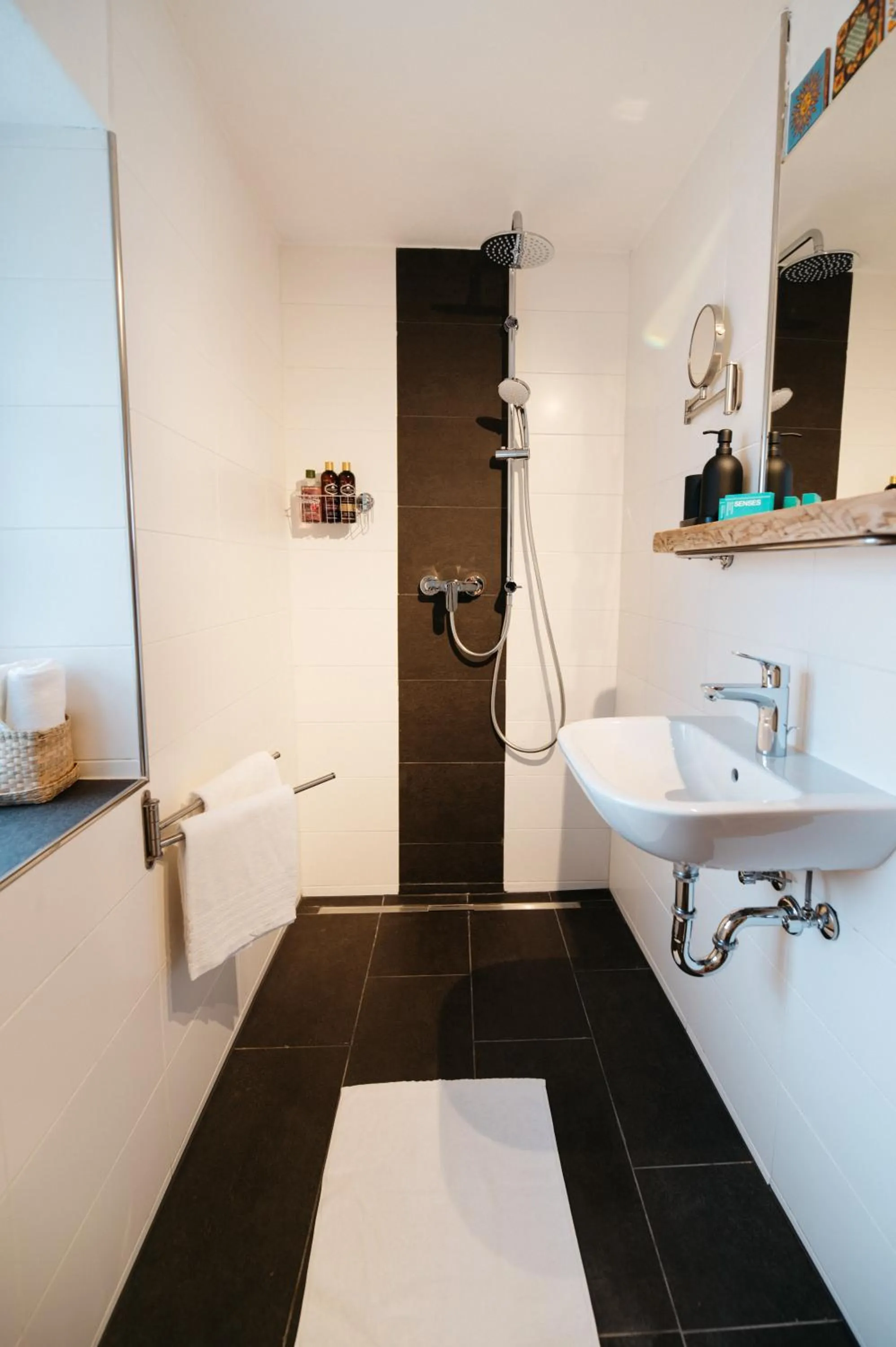 Shower in Chalet am Sonnenhang