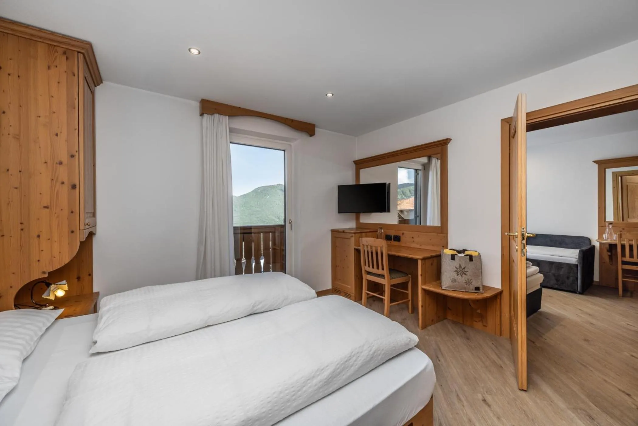 Bedroom, Bed in Hotel Tirol- Natural Idyll