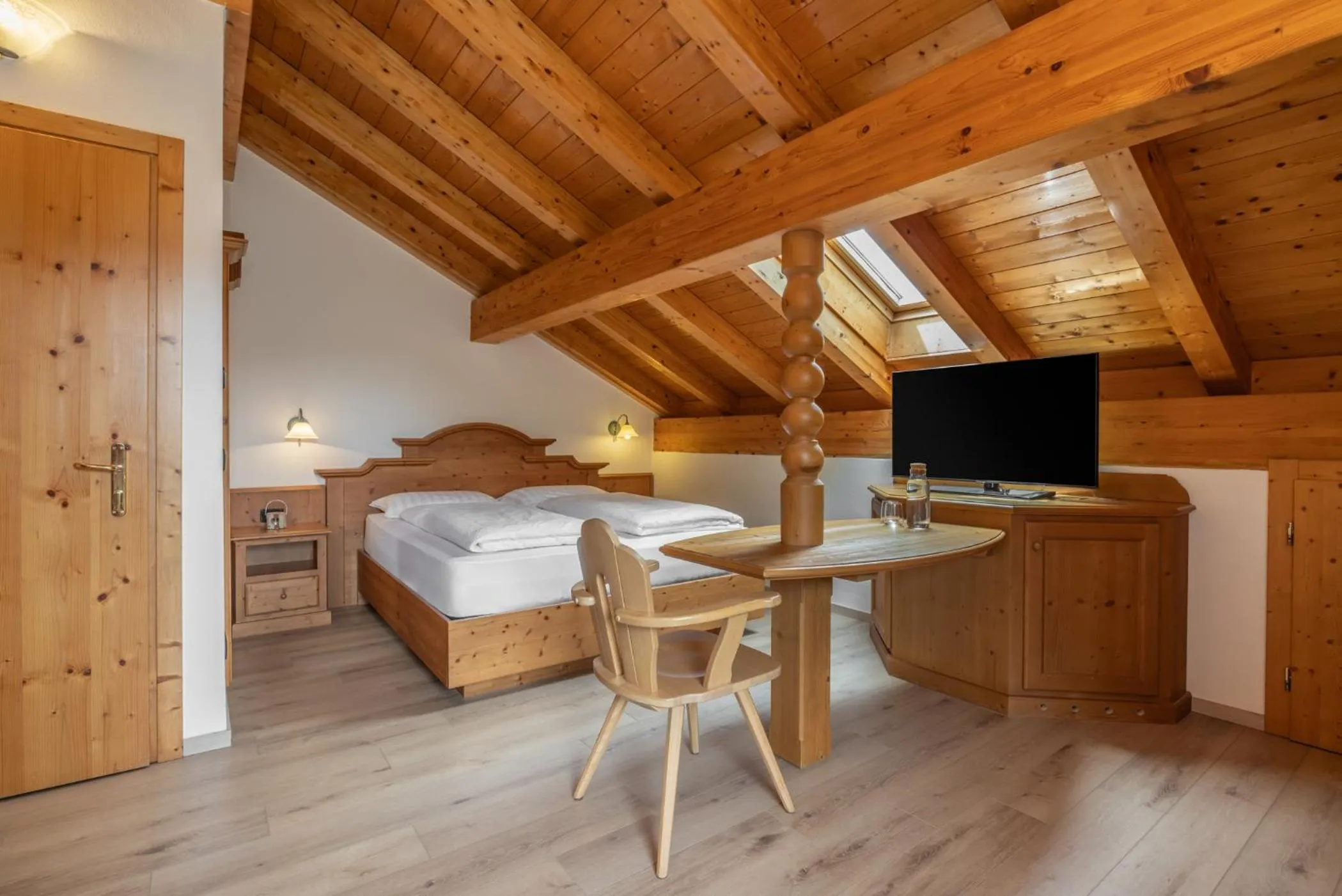 Bedroom, Bed in Hotel Tirol- Natural Idyll