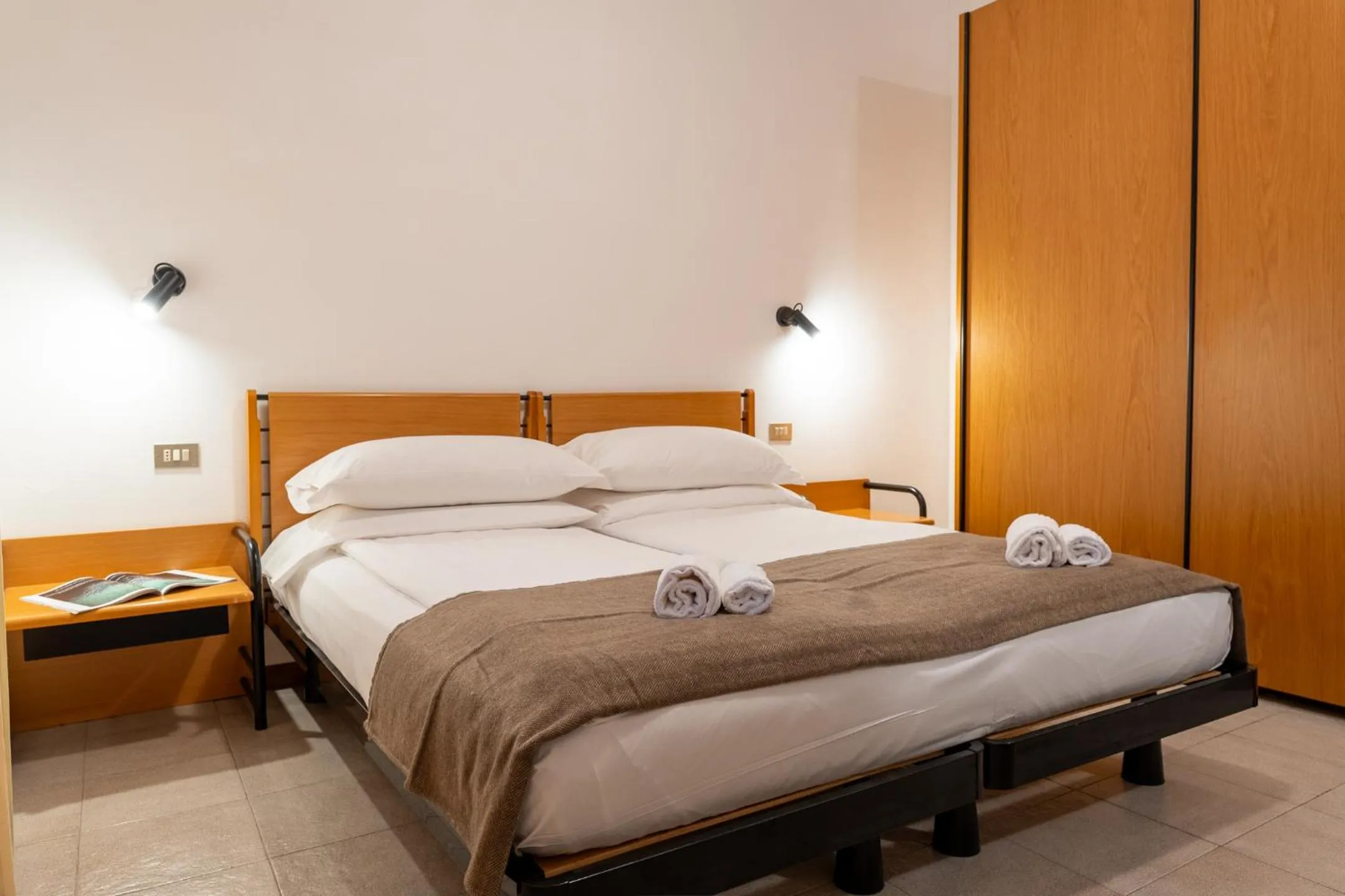 Bedroom, Bed in Hotel Costaverde "ai Roni"