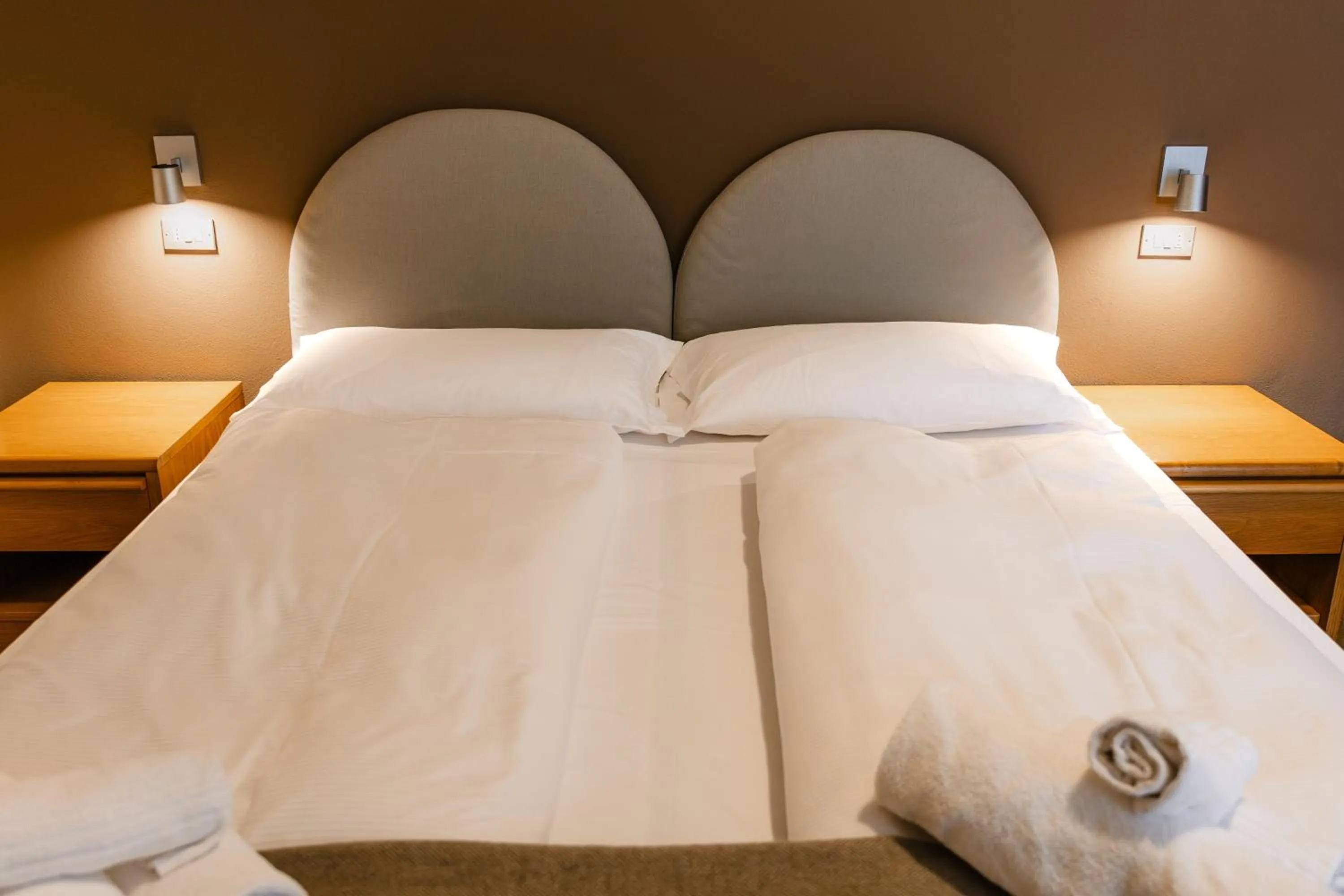 Bedroom, Bed in Hotel Costaverde "ai Roni"