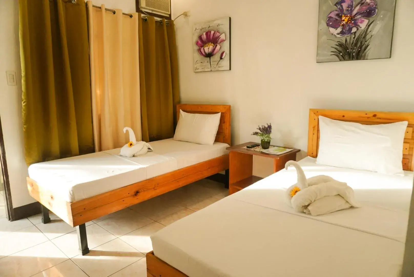 Standard Twin Room in Macky's Hidden Inn Standard Twin Room in Macky's Hidden Inn