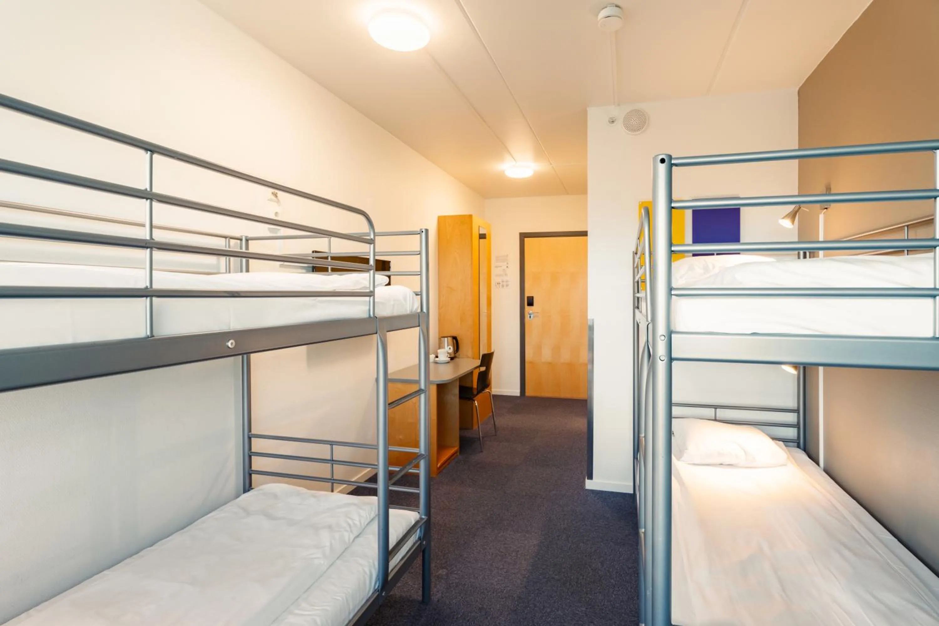 Photo of the whole room, Bed in St Svithun Hotel