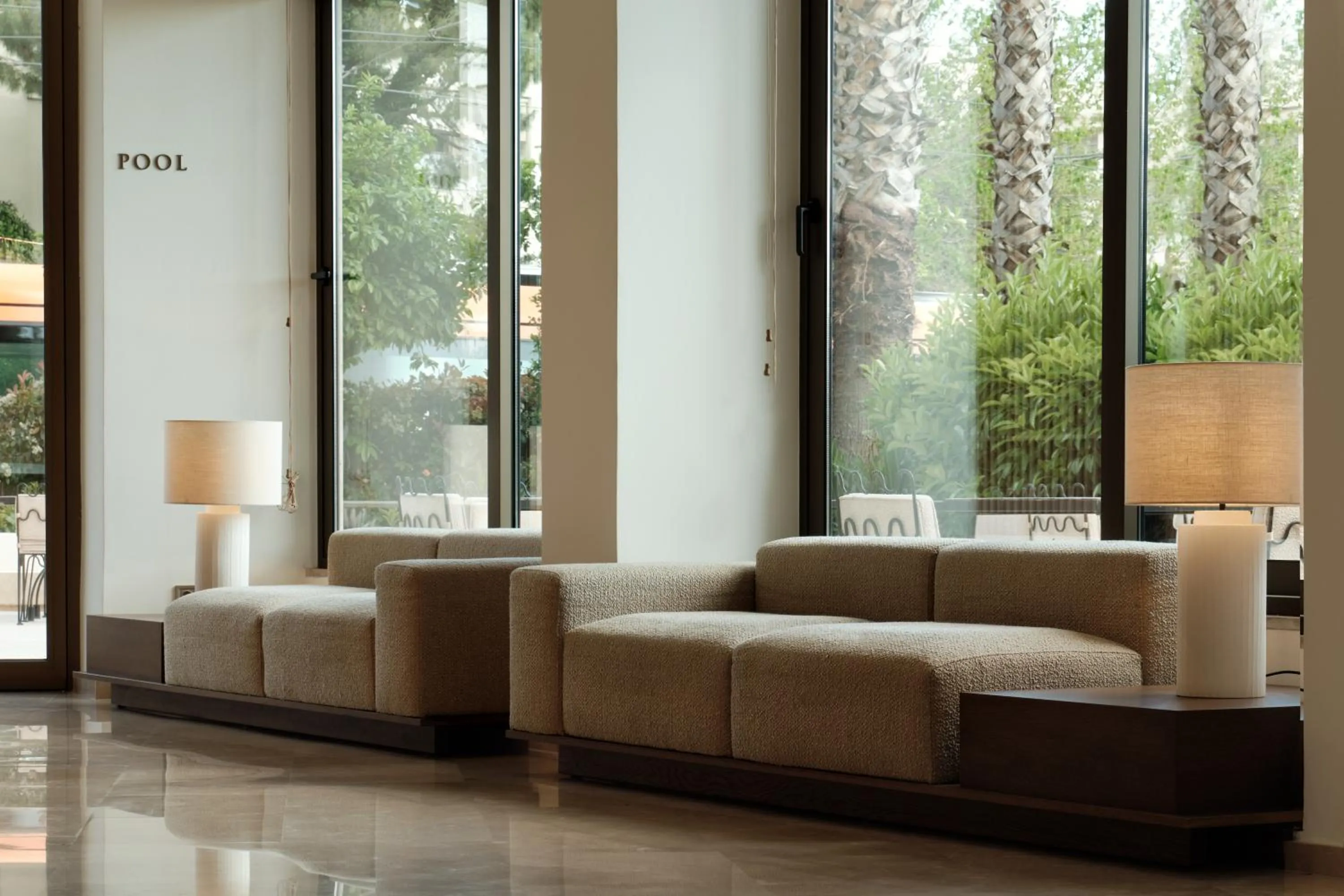 Facade/entrance in Golden Sun Hotel