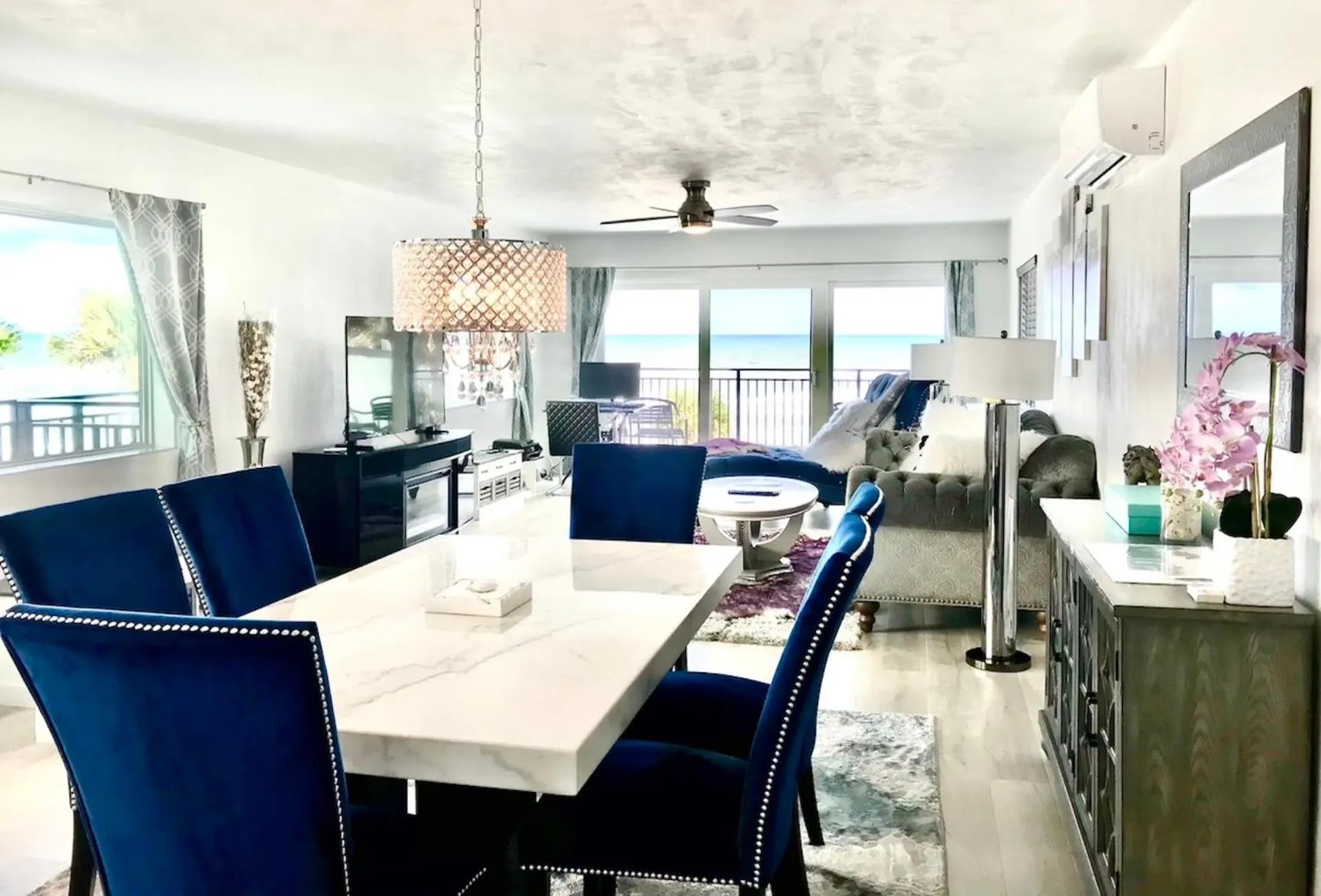 Dining area in Organic Beach Retreat
