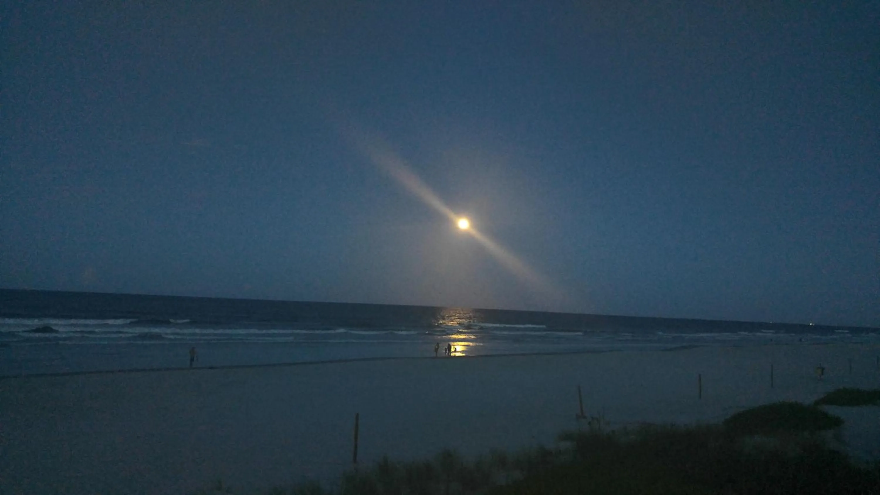 Night in Organic Beach Retreat