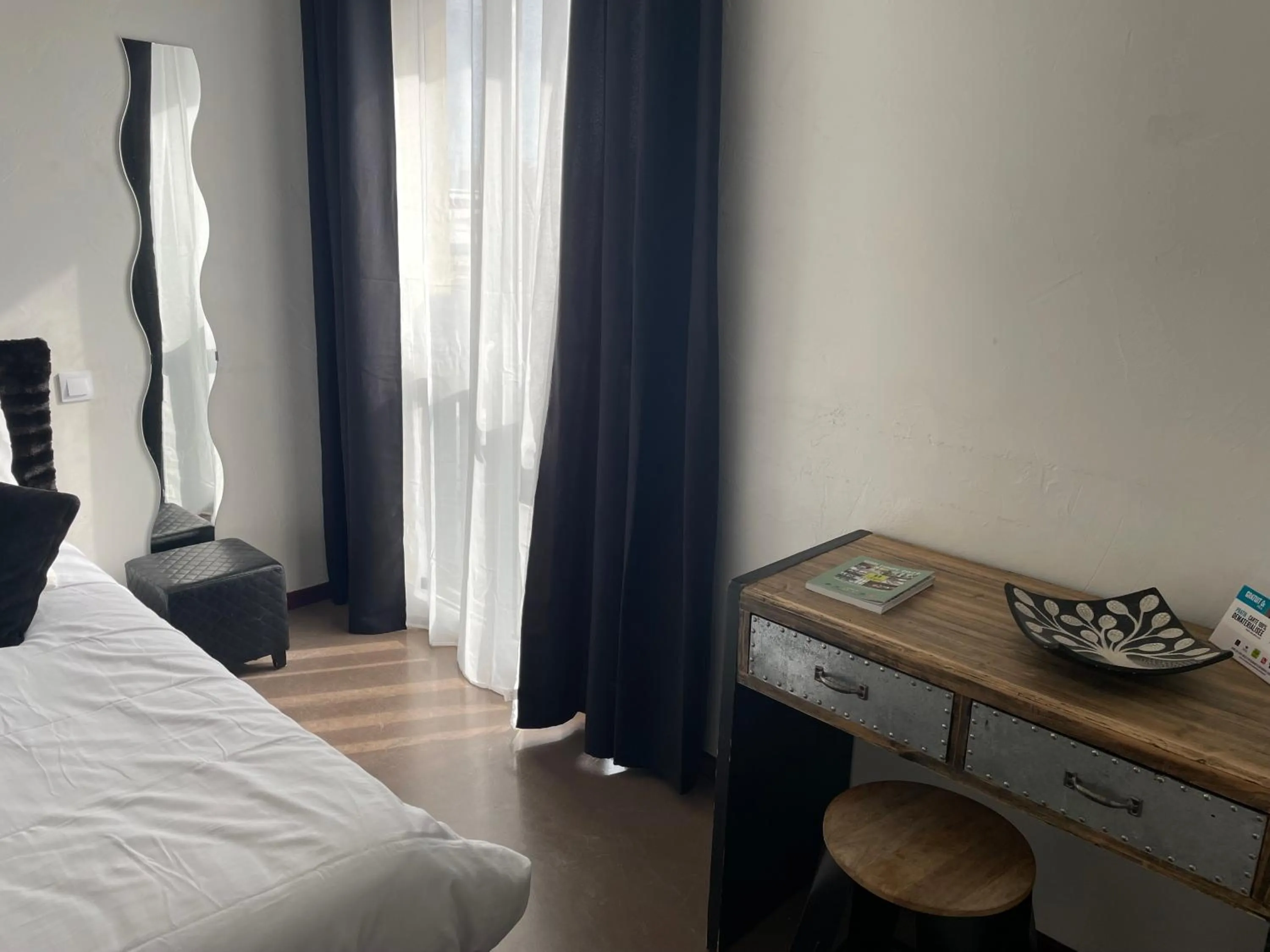 Bedroom, Bed in Logis Hotel De La Clape