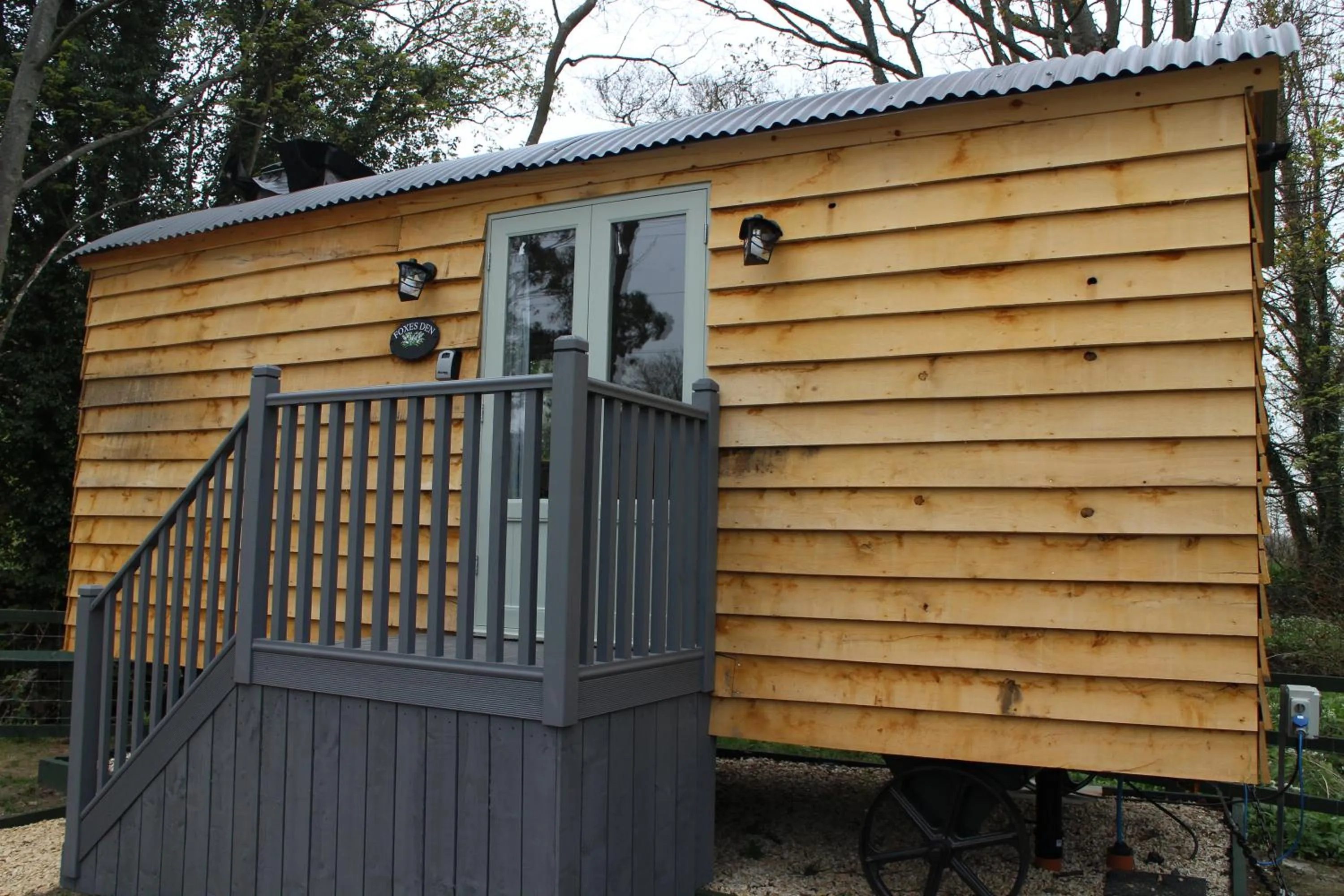 Property building in The Apple Inn