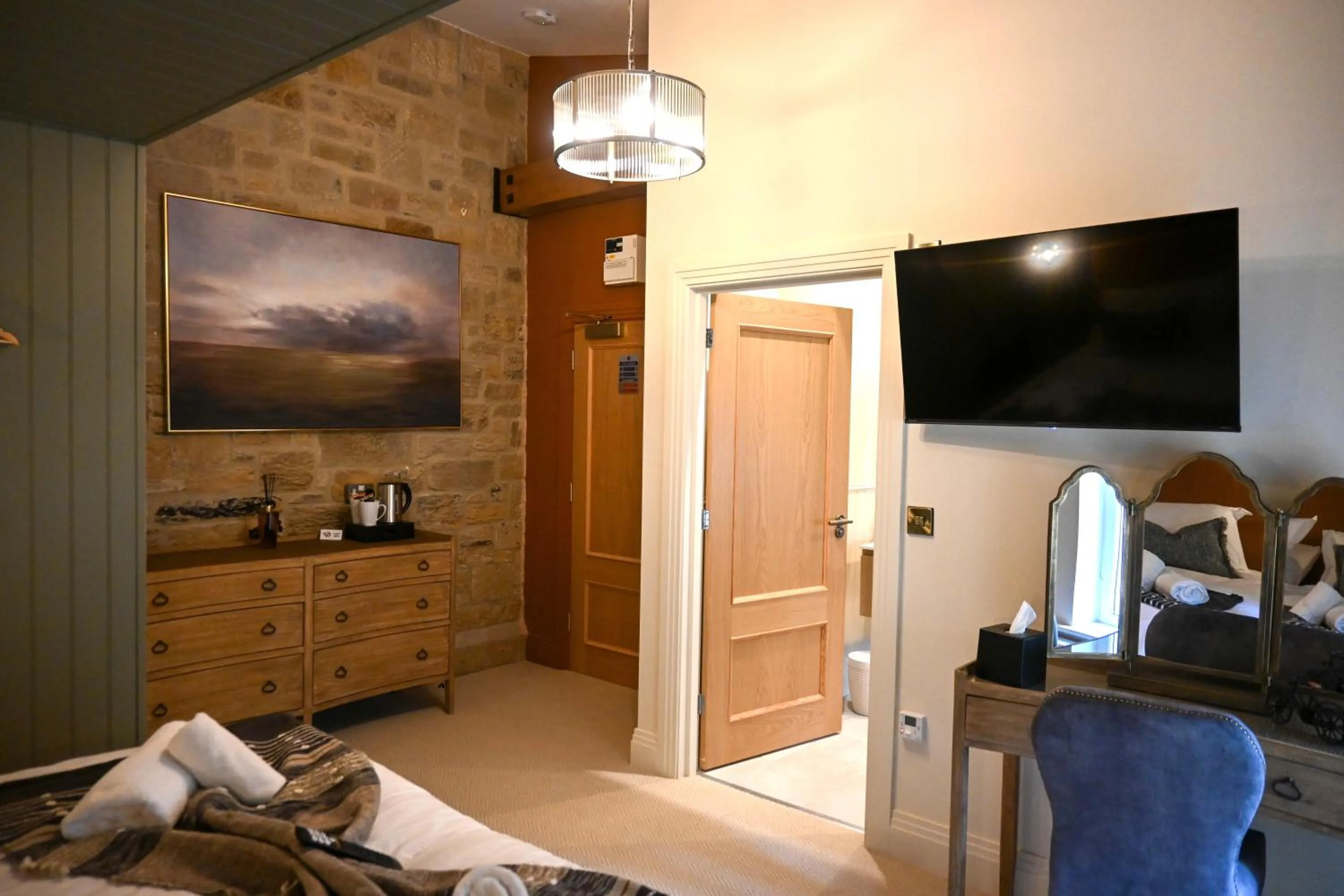 TV and multimedia in The Apple Inn