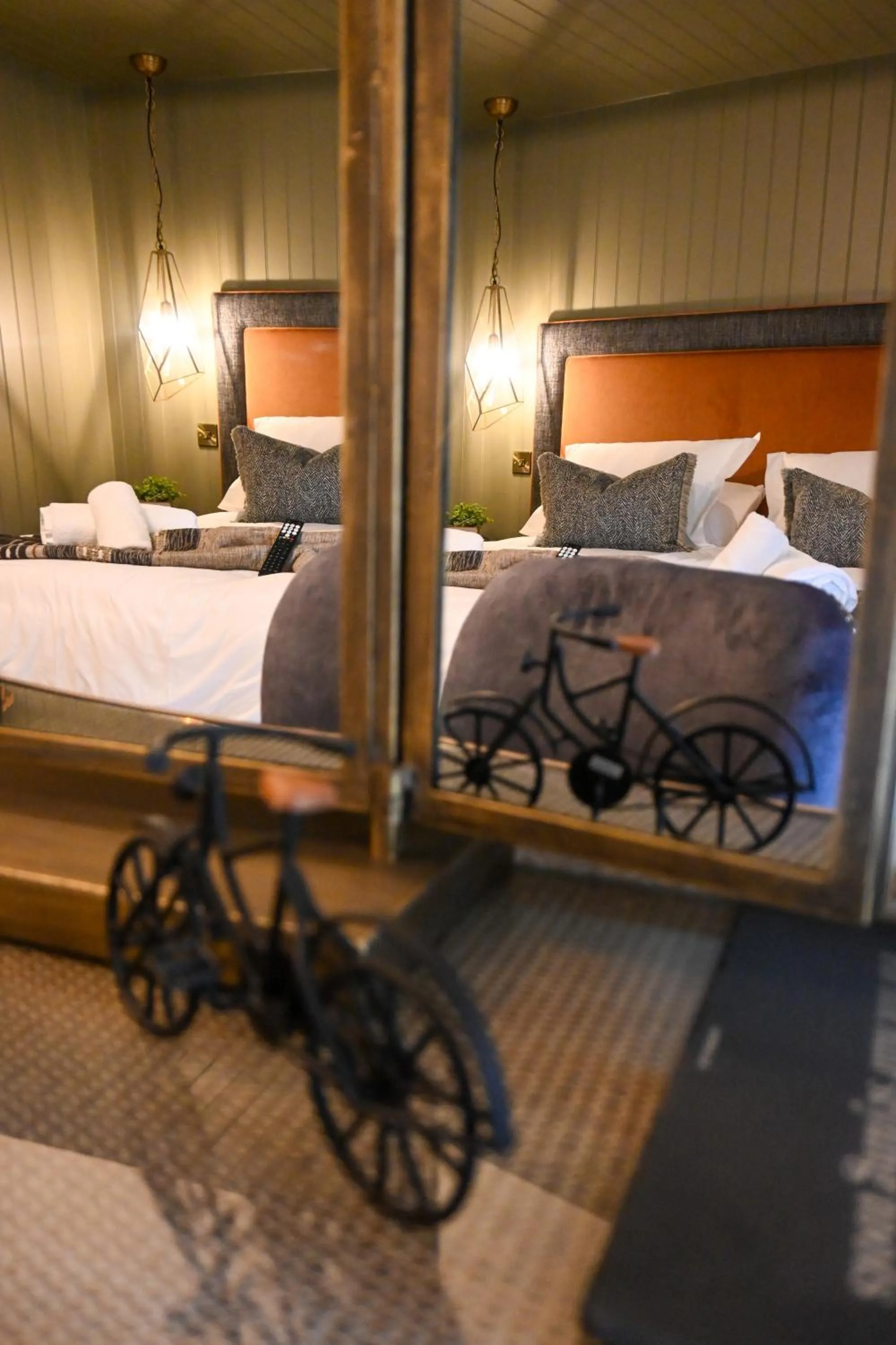 Bed in The Apple Inn