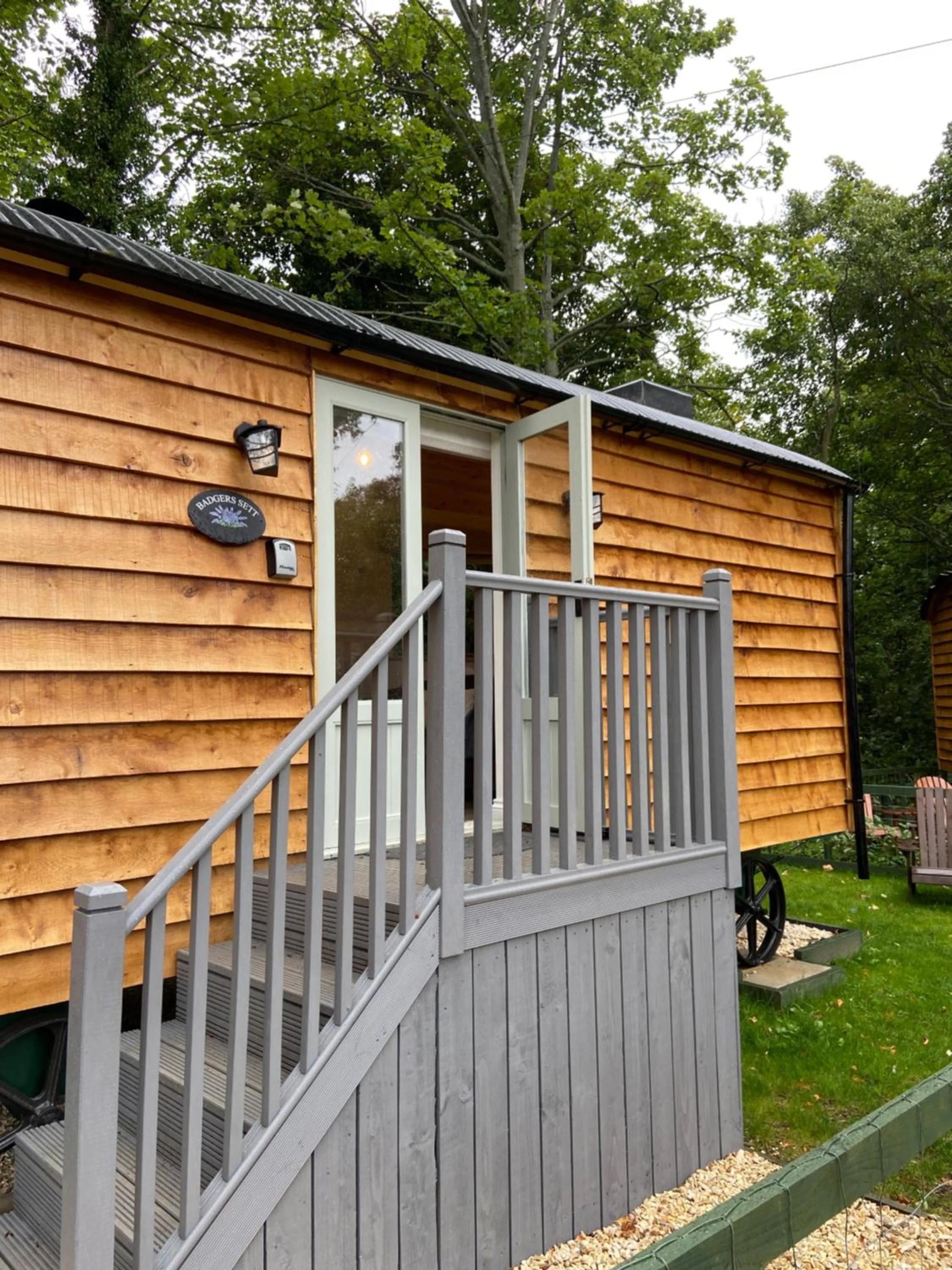Property building in The Apple Inn