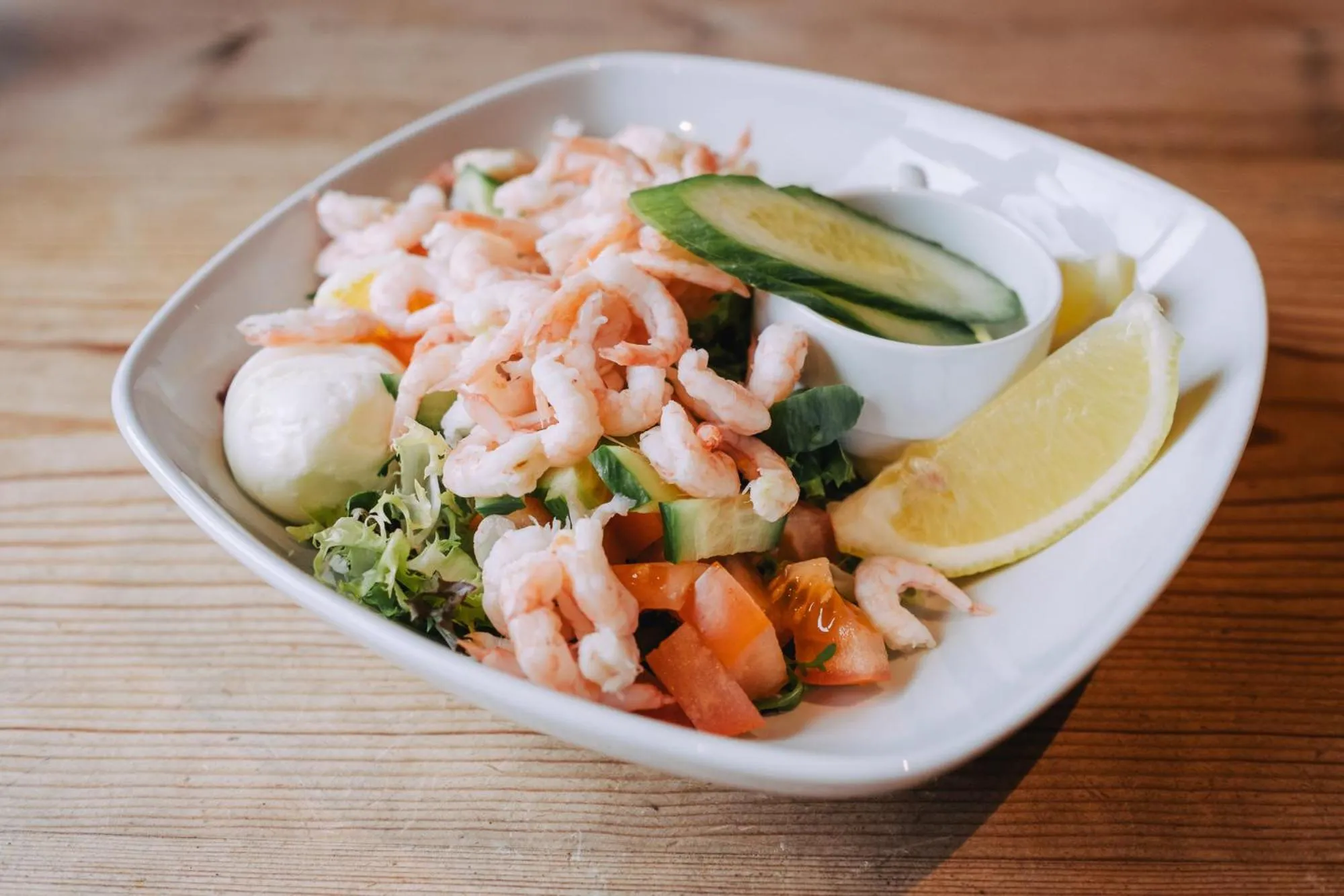 Food in Byrkjedalstunet Hotell