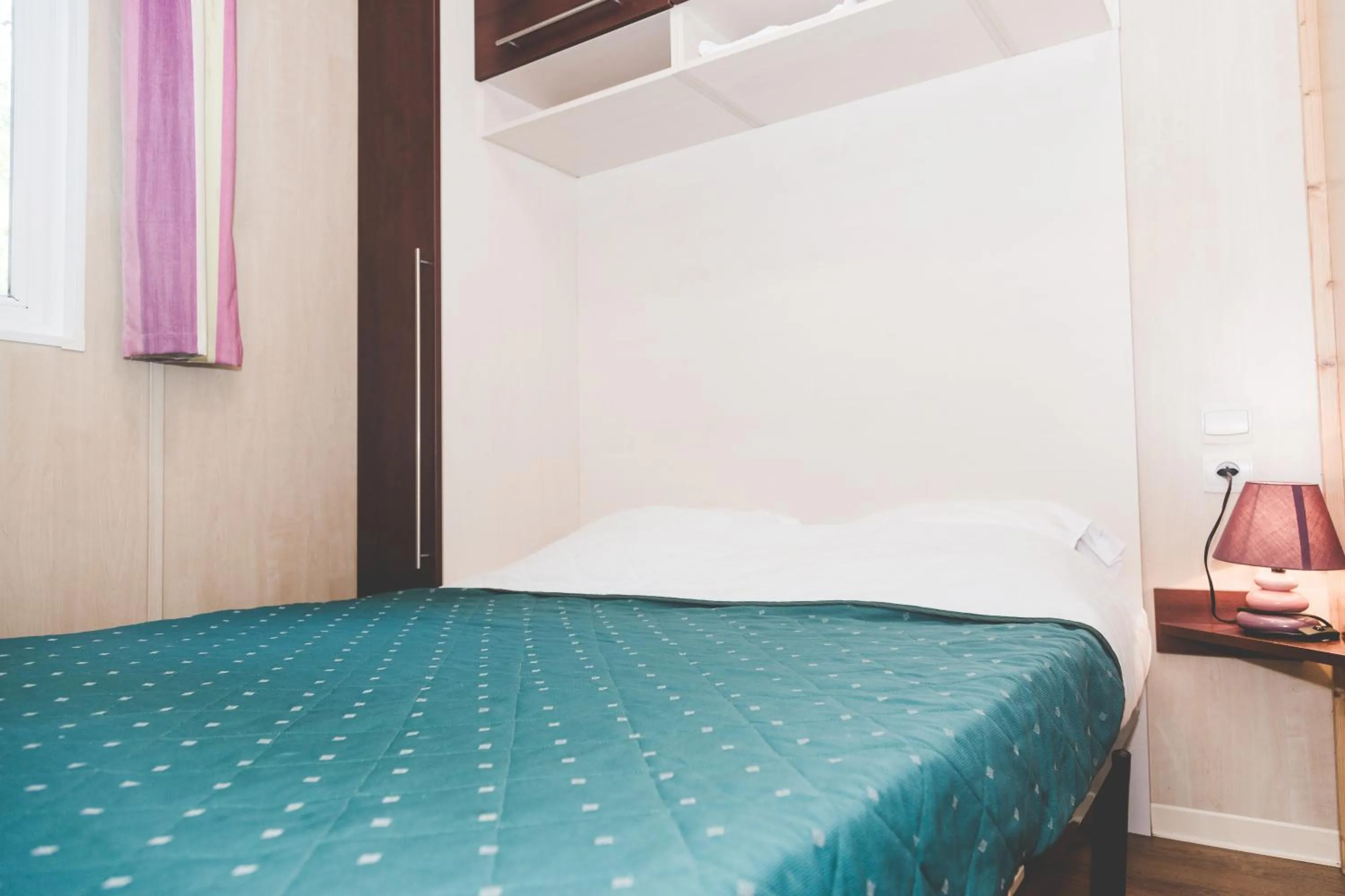 Bed in Terres de France - Moncontour Active Park