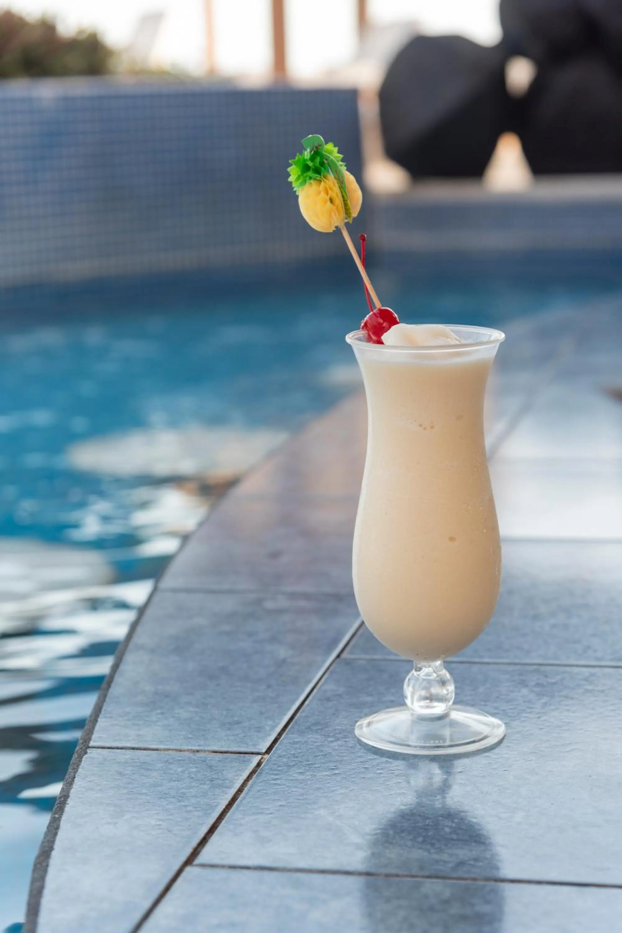 Drinks in Hotel Cayman Suites