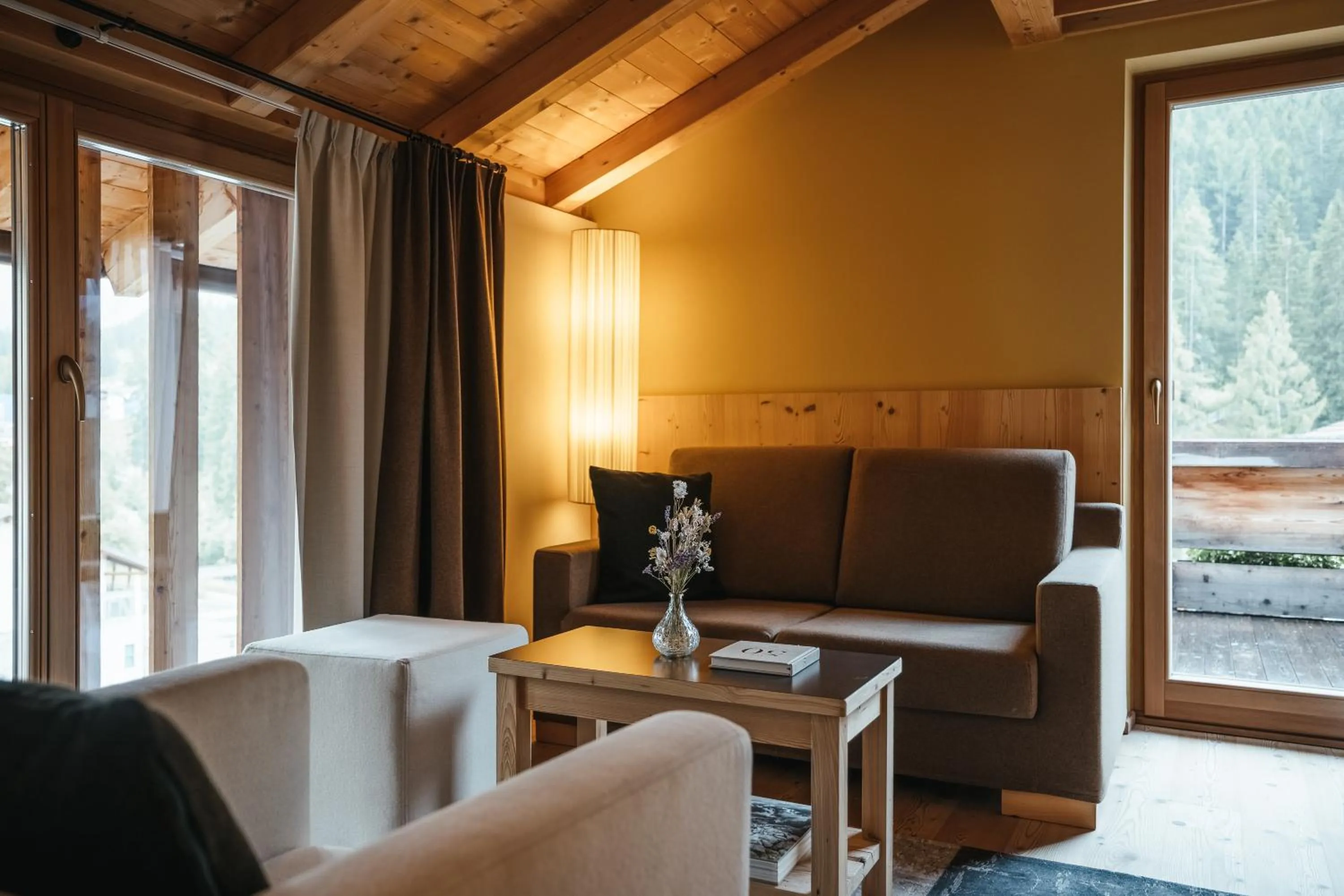 Seating area in Lagació Hotel Mountain Residence