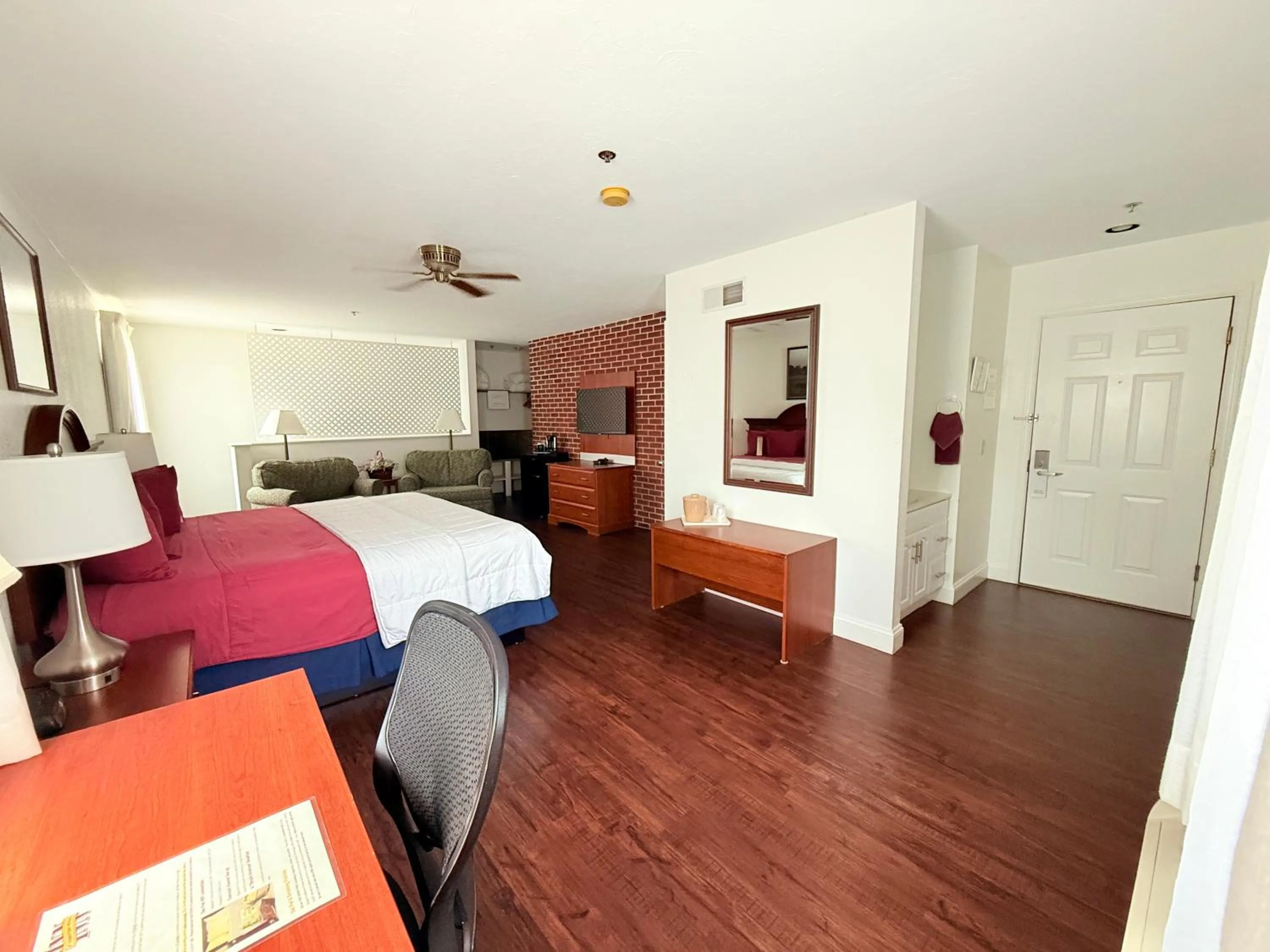 Bedroom in Inn at Cemetery Hill
