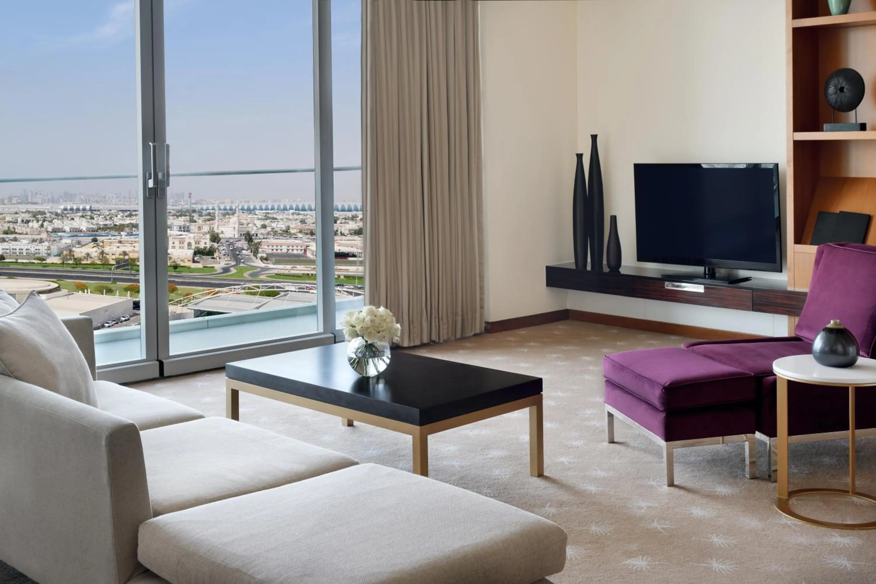 Living room in InterContinental Residence Suites Dubai Festival City by IHG