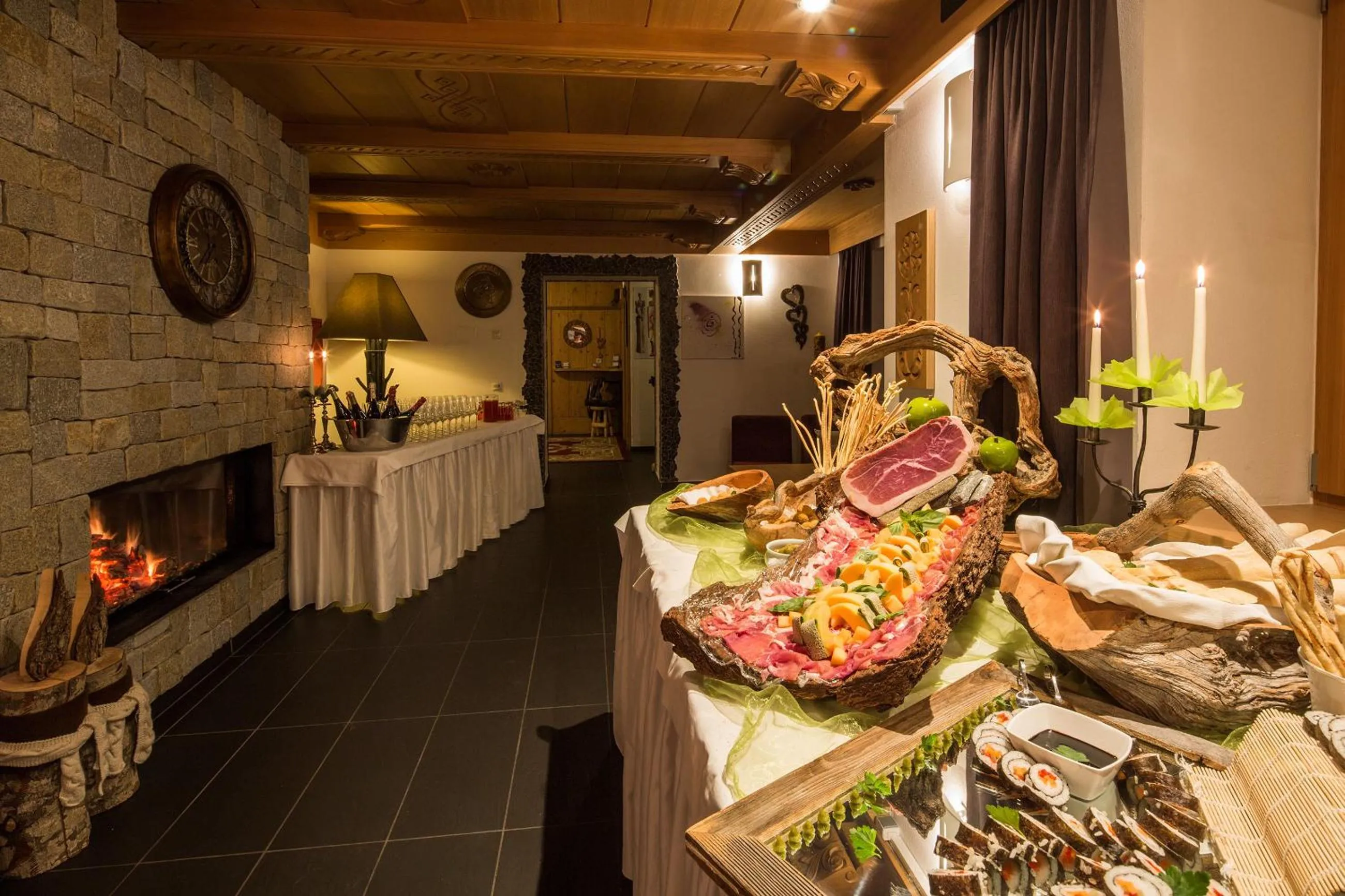 Restaurant/places to eat in Hotel Rezia