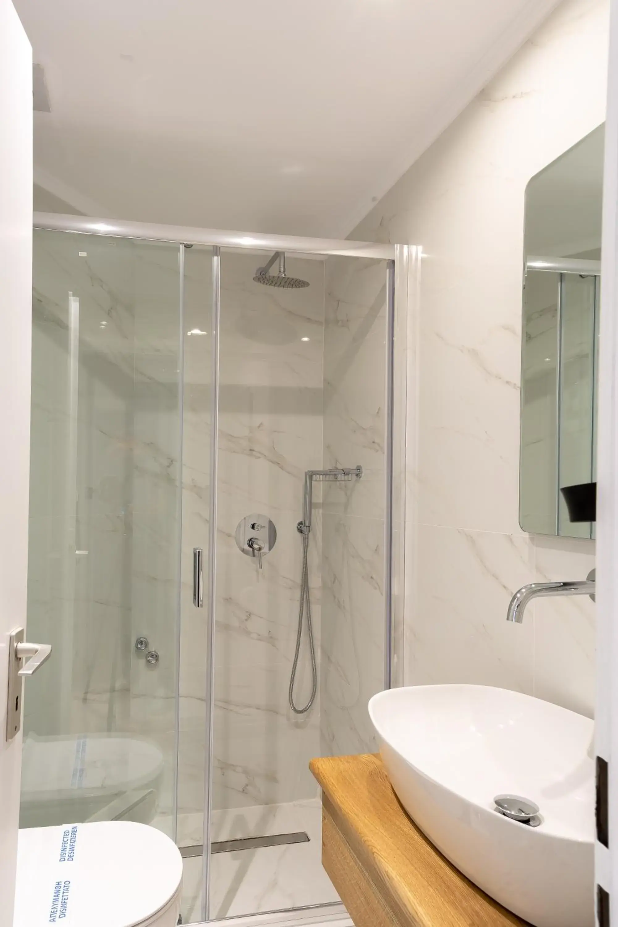 Superior Triple Room - single occupancy in Hotel Byron Superior Triple Room - single occupancy in Hotel Byron