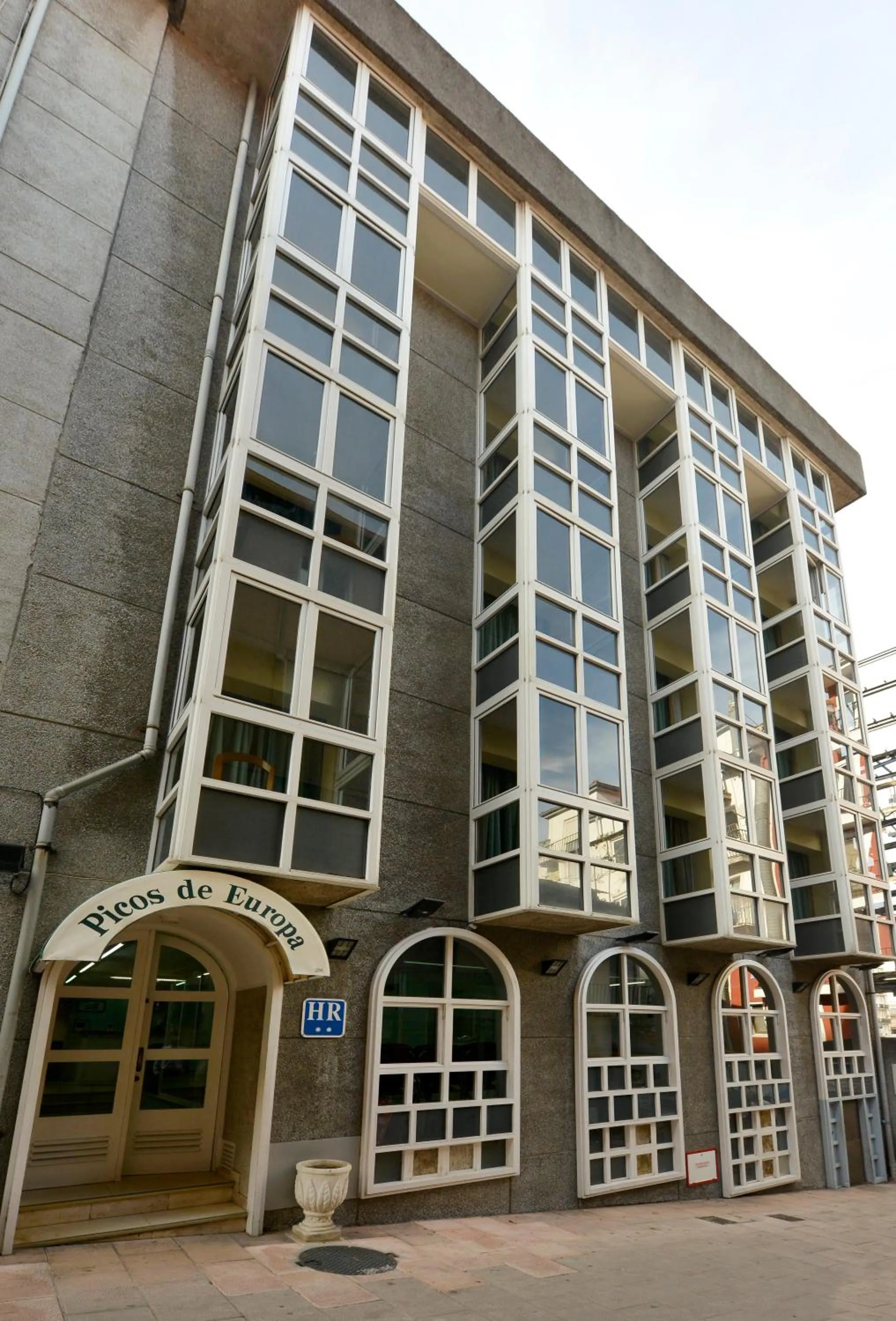 Facade/entrance in Hotel Picos De Europa