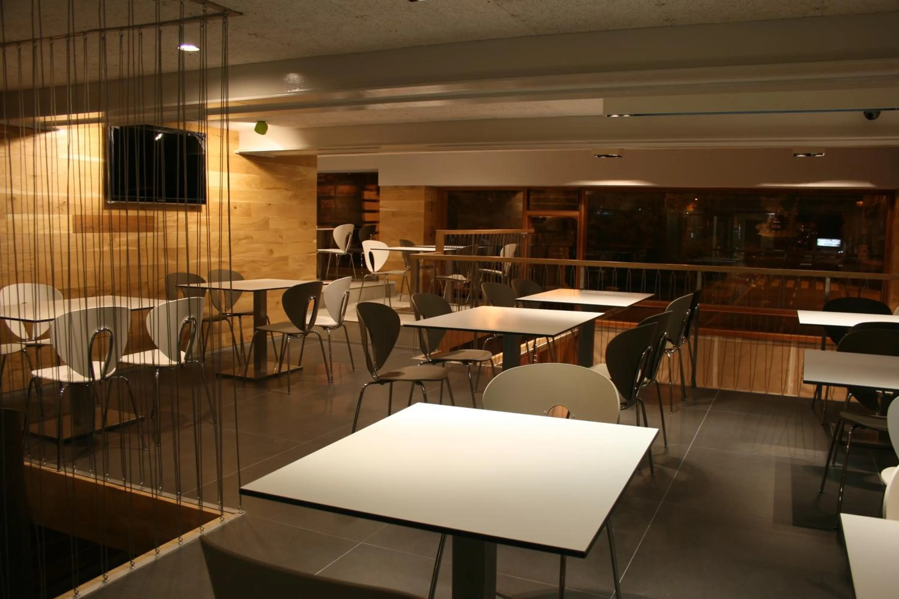 Restaurant/places to eat in Hotel Picos De Europa