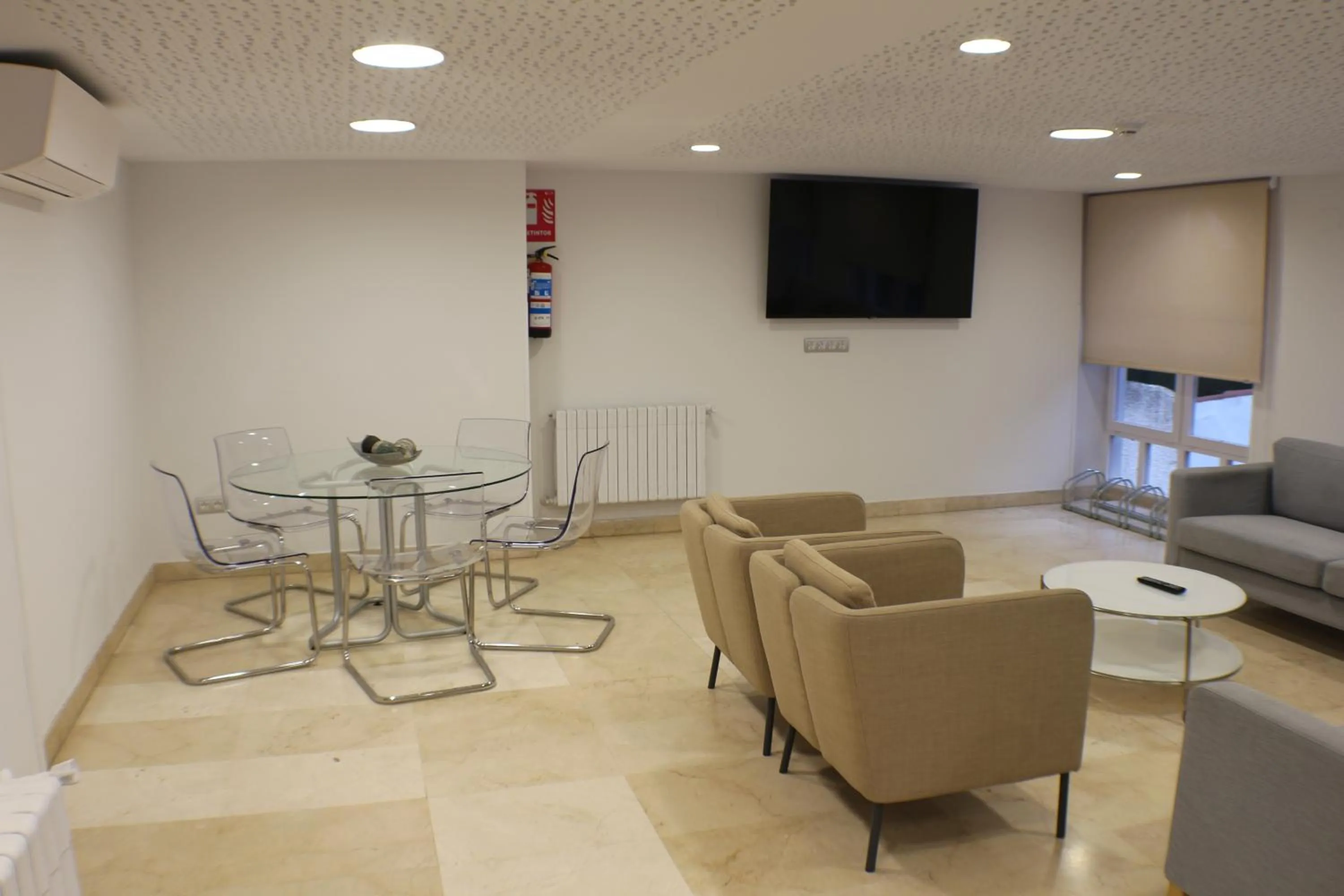 Lobby or reception in Hotel Picos De Europa