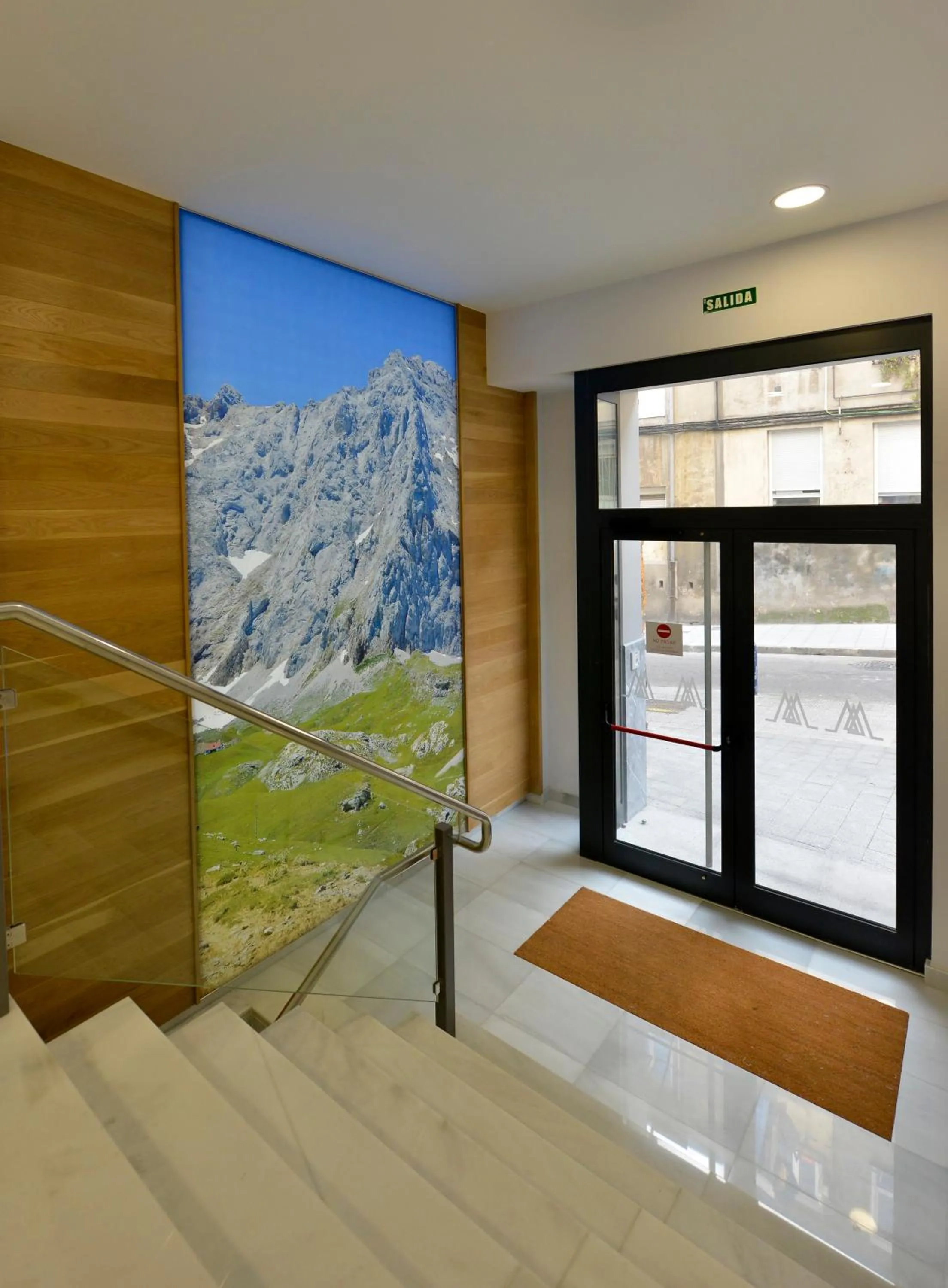Lobby or reception, Bed in Hotel Picos De Europa
