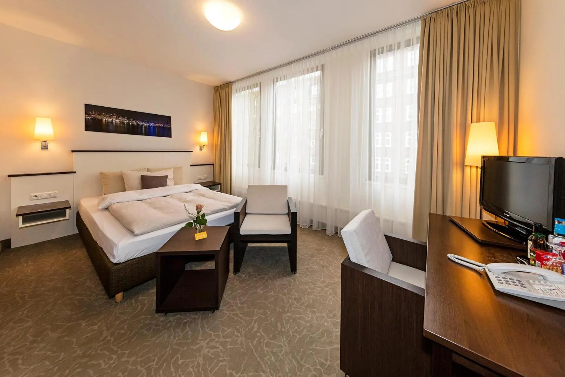 Photo of the whole room, Bed in Hotel Cristobal