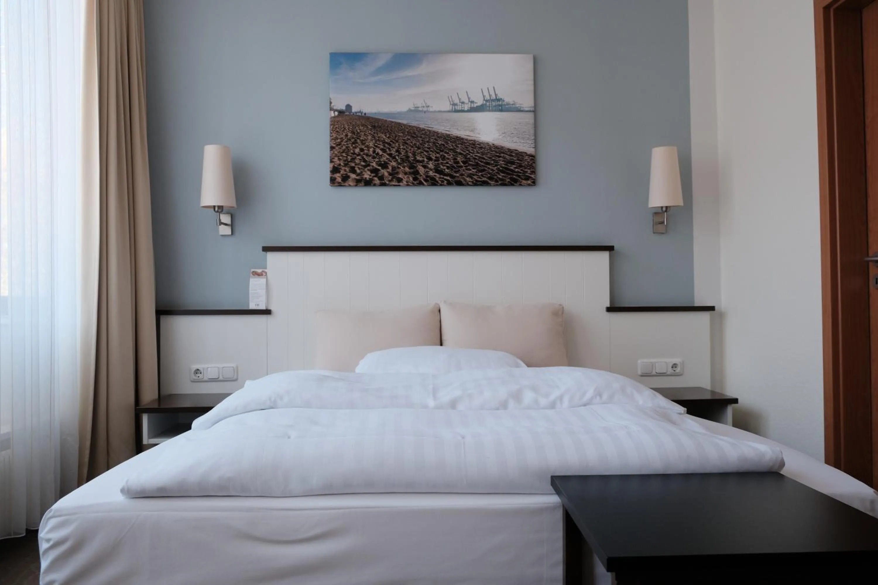 Photo of the whole room, Bed in Hotel Cristobal