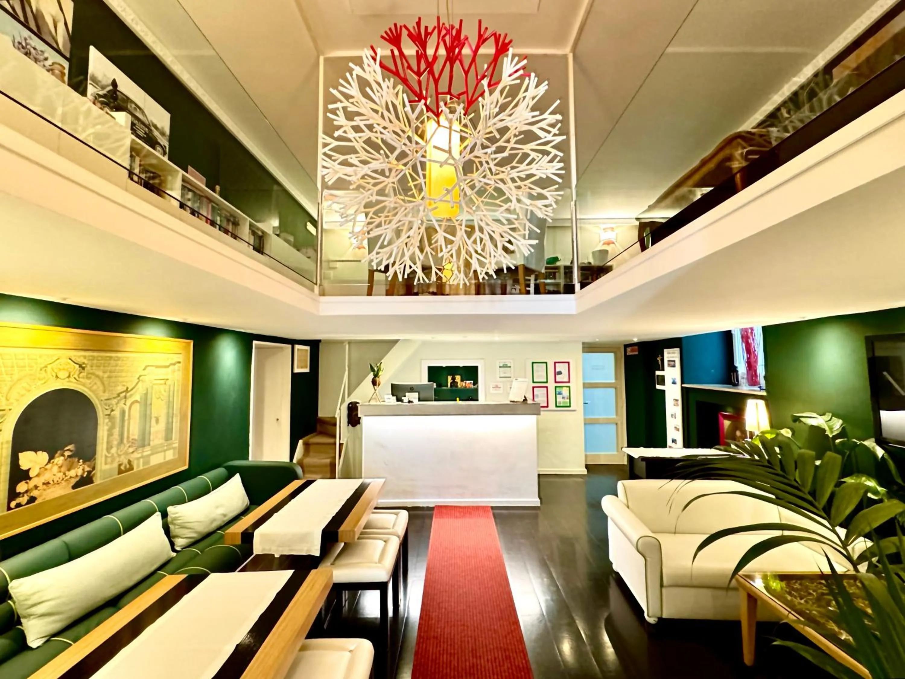 Lobby or reception in Sorrento Apartments