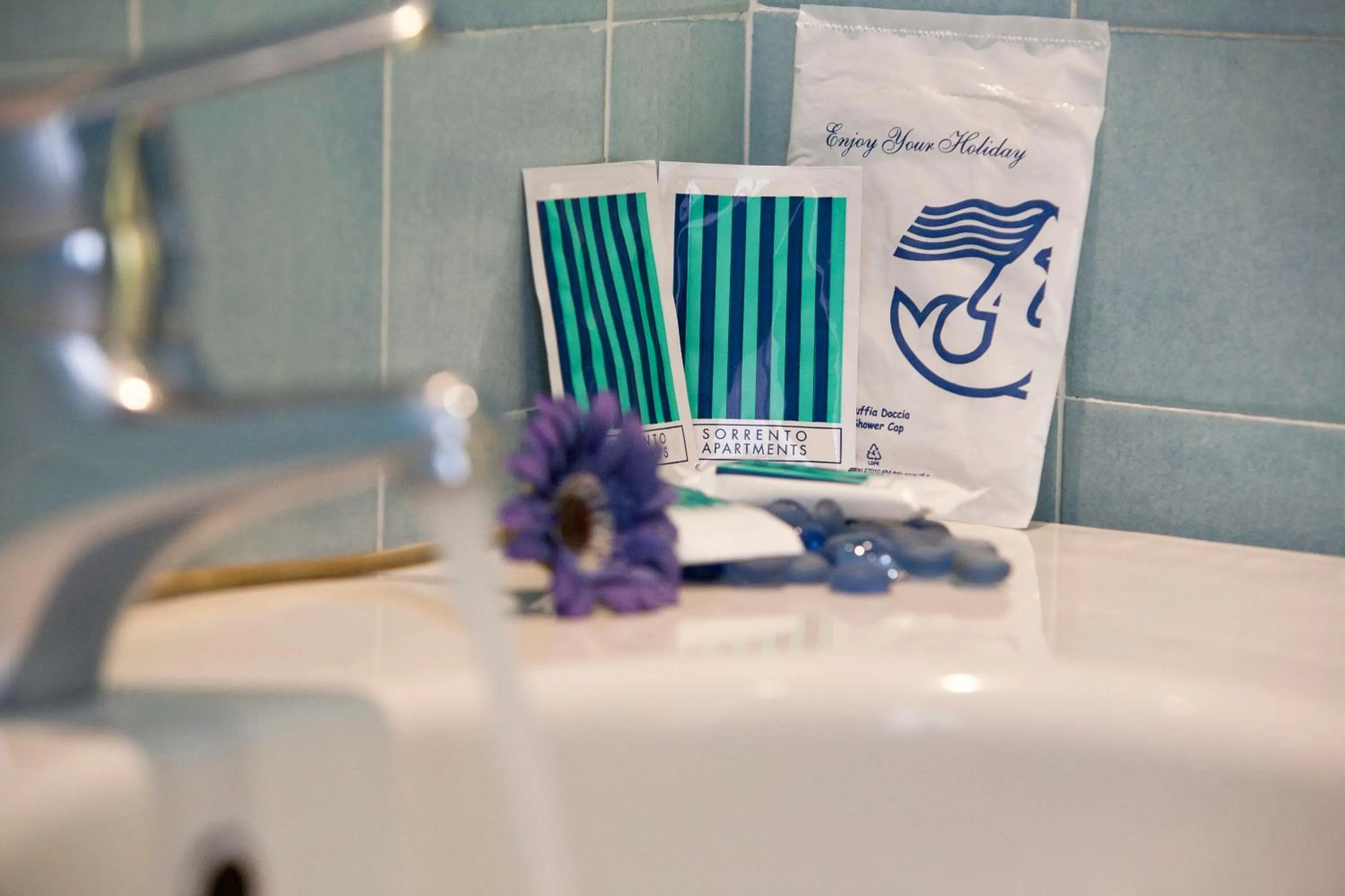 Bed in Sorrento Apartments