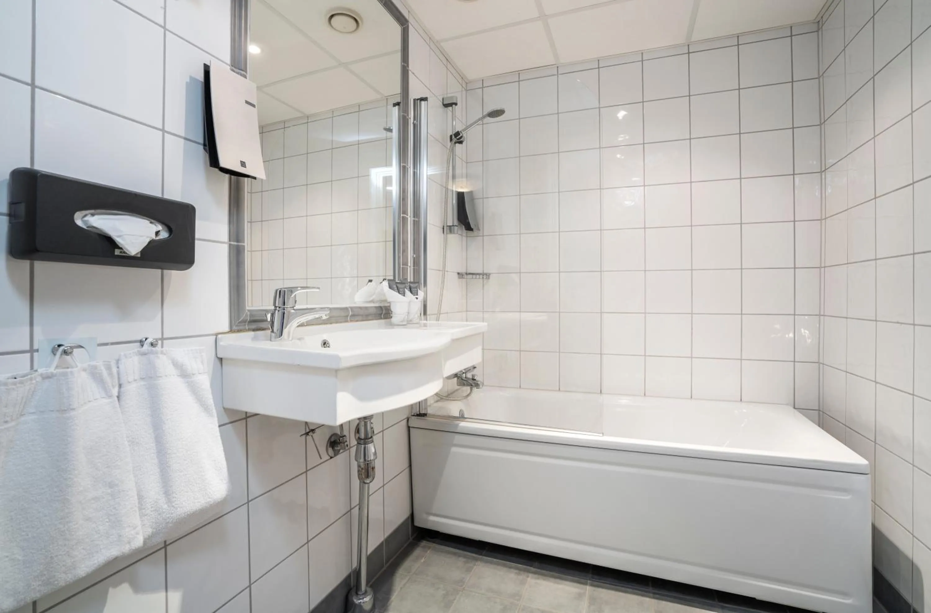 Bath in Thon Hotel Lillestrøm