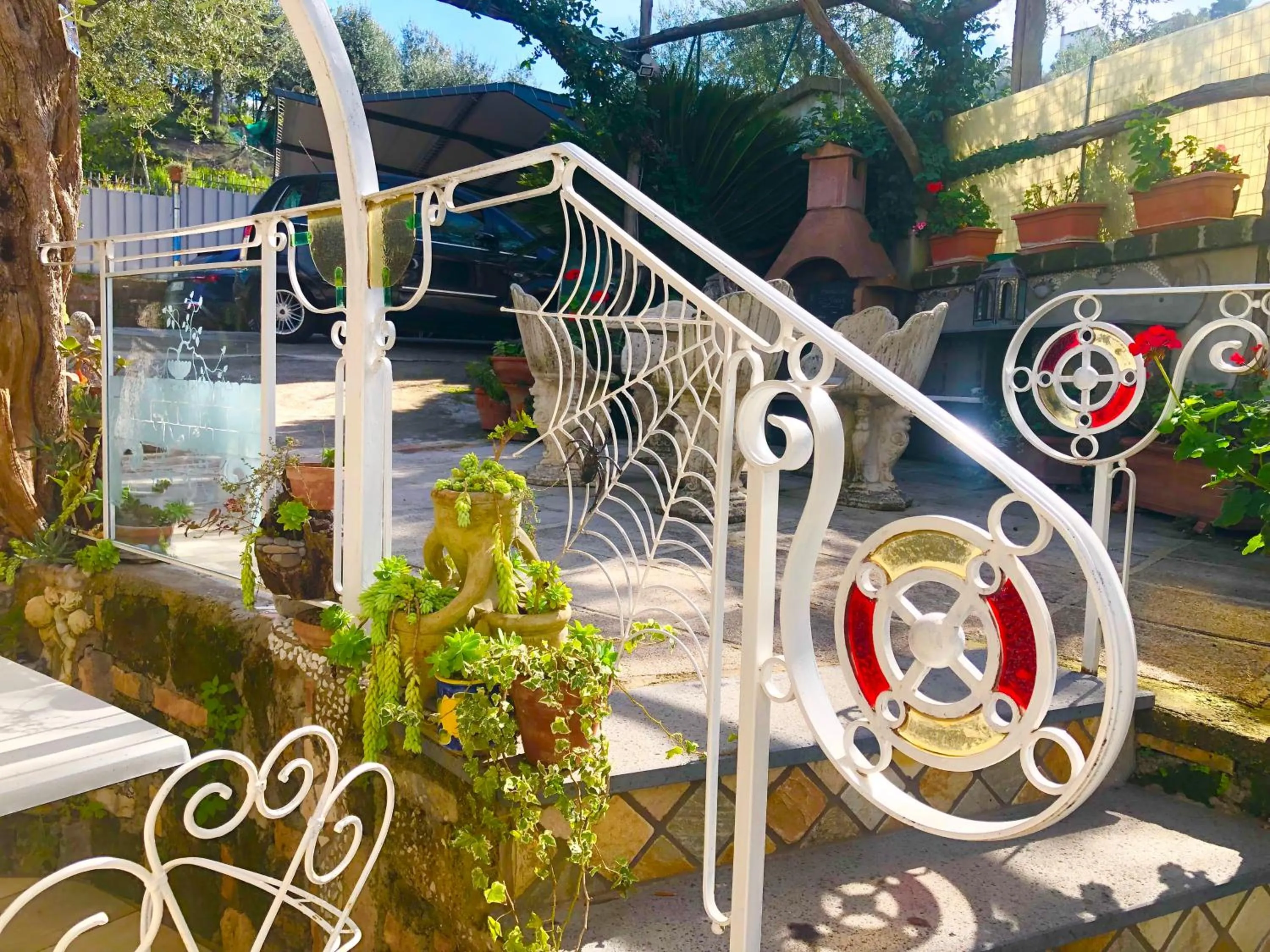 Facade/entrance in Casa Mazzola