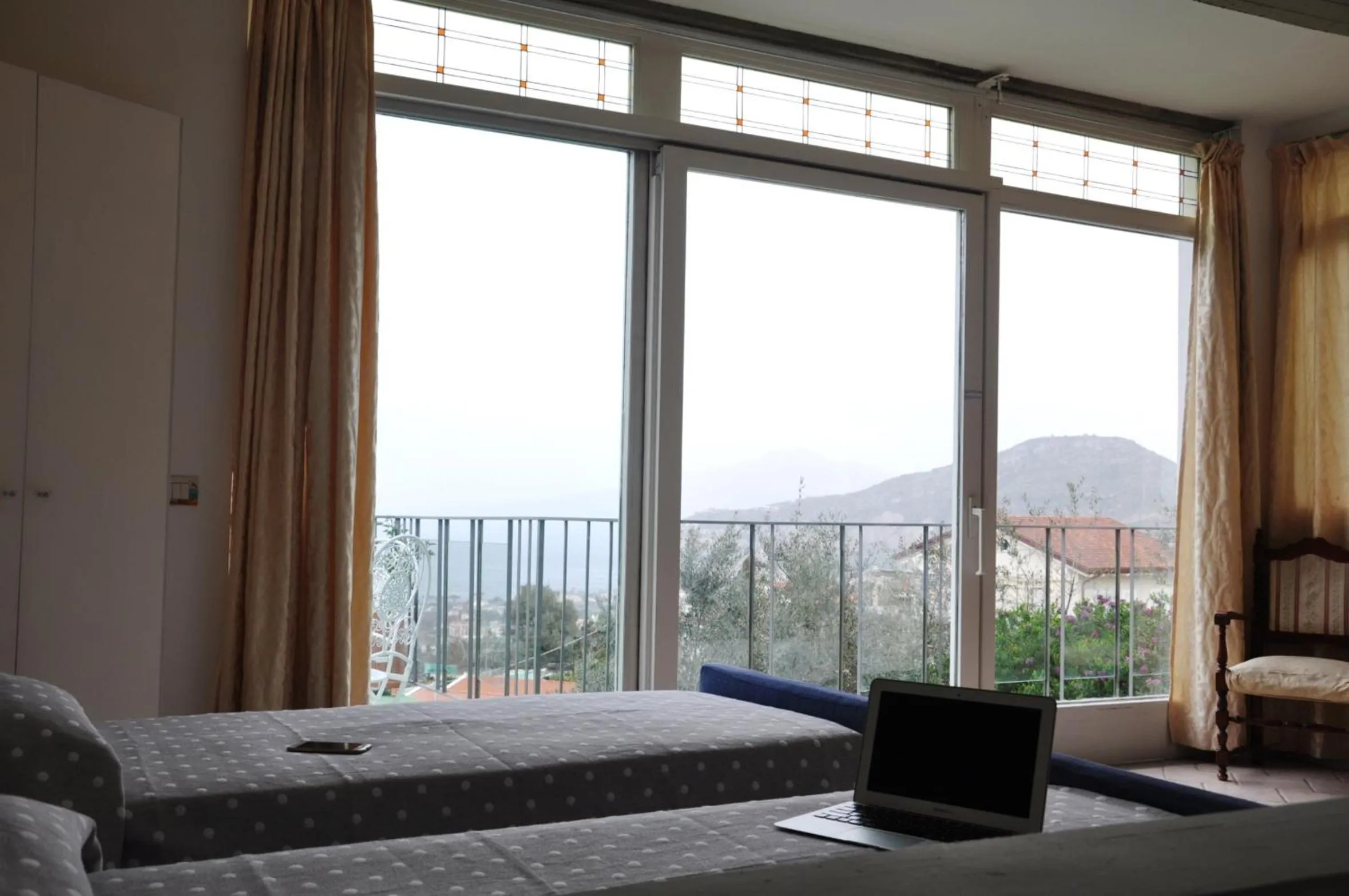 View (from property/room), Bed in Casa Mazzola