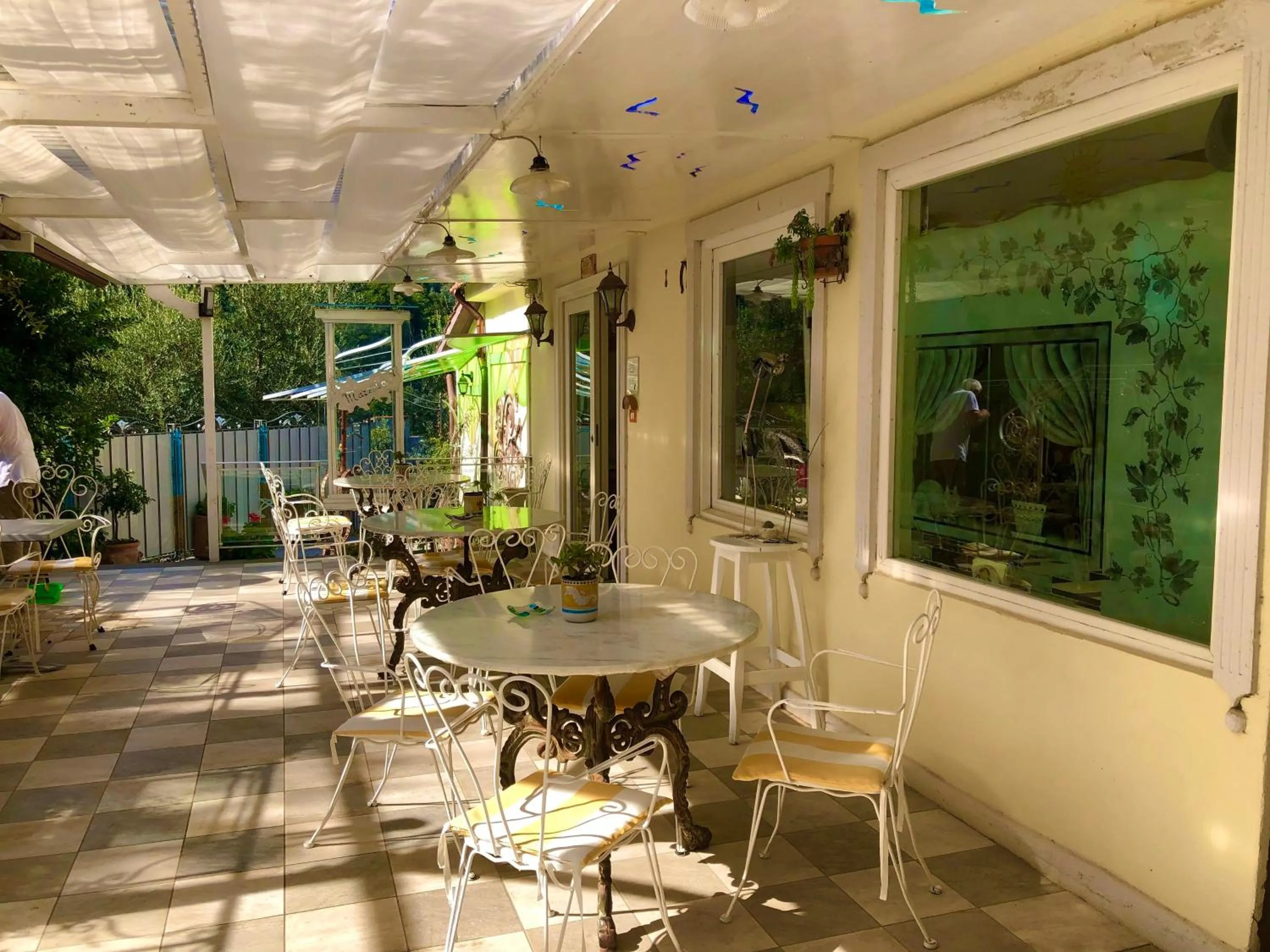 Facade/entrance in Casa Mazzola